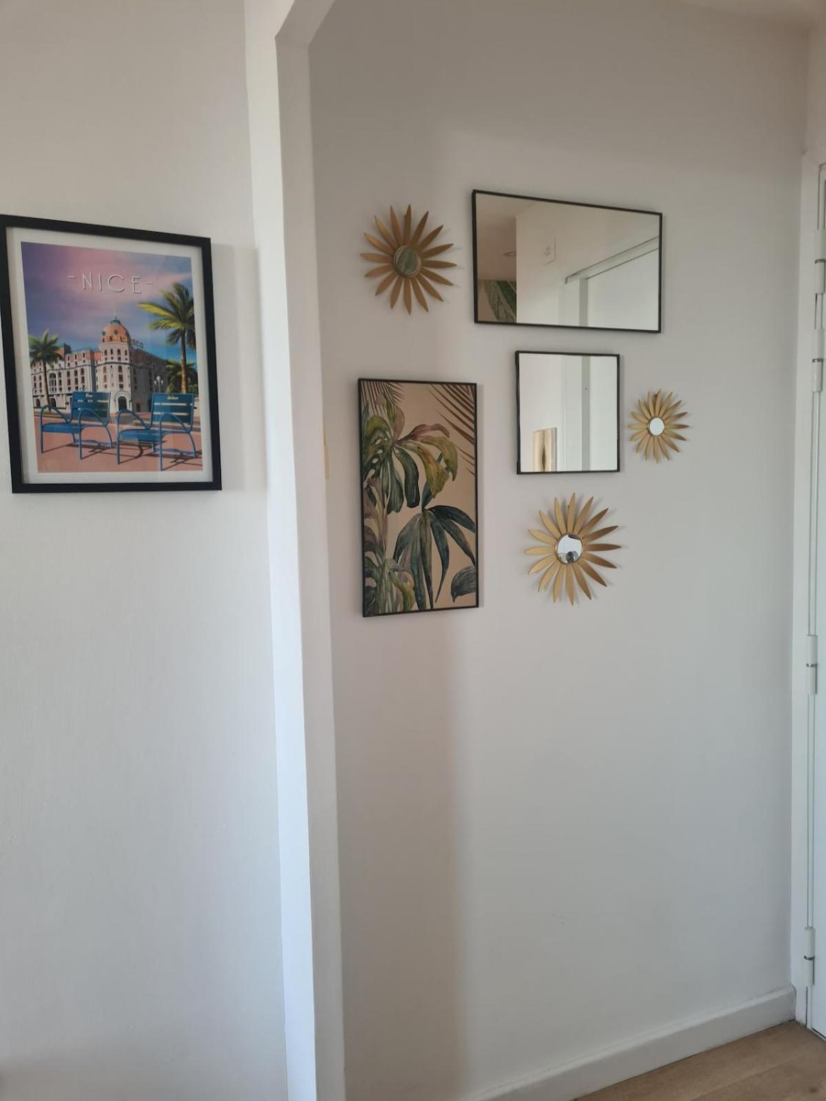 Apartment Panoramic Sea View Of The French Riviera, Parking