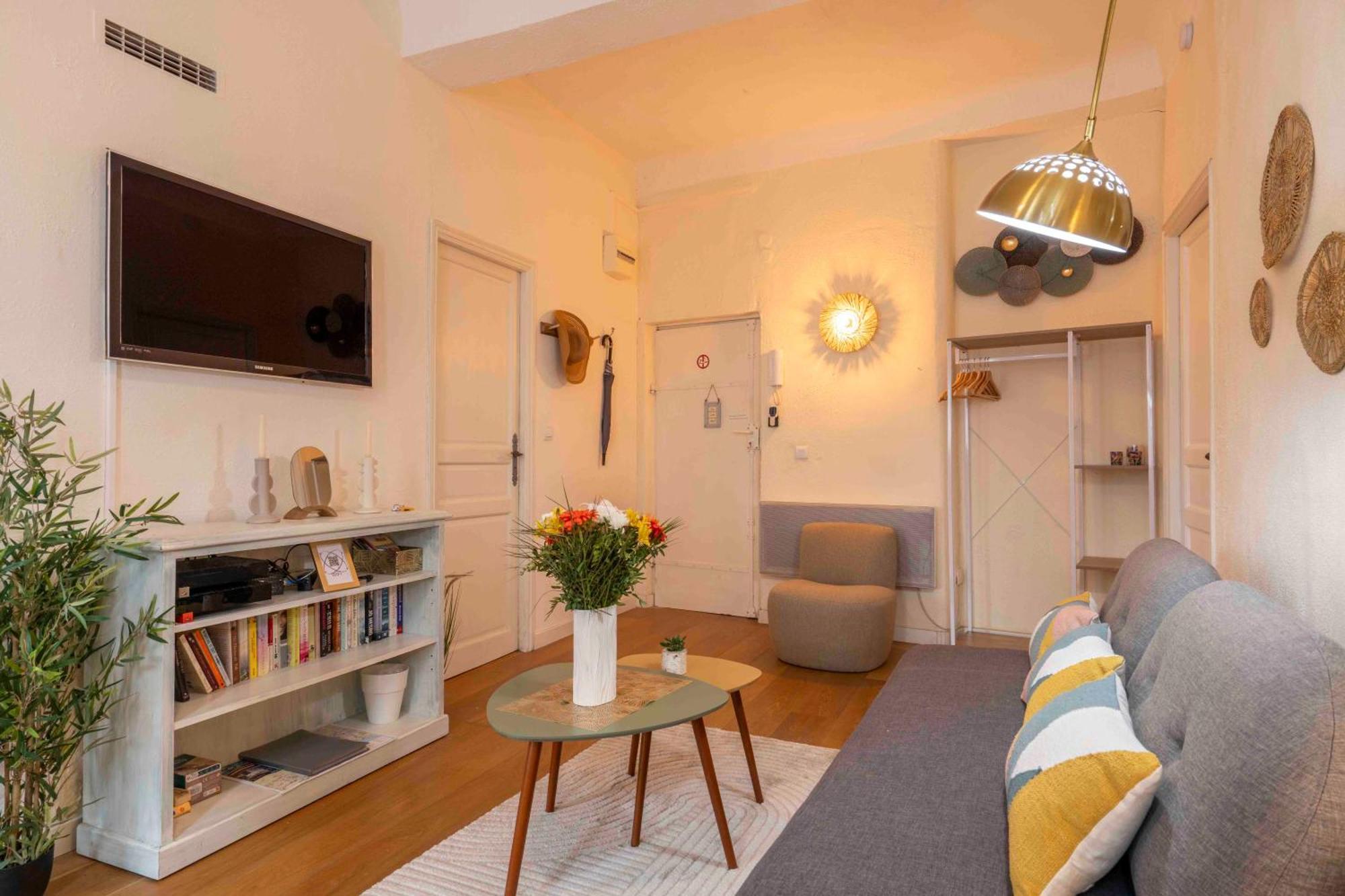 Apartment Charming Flat, Fully Equipped, Air Conditioning, Only 300m - La Loge Nice