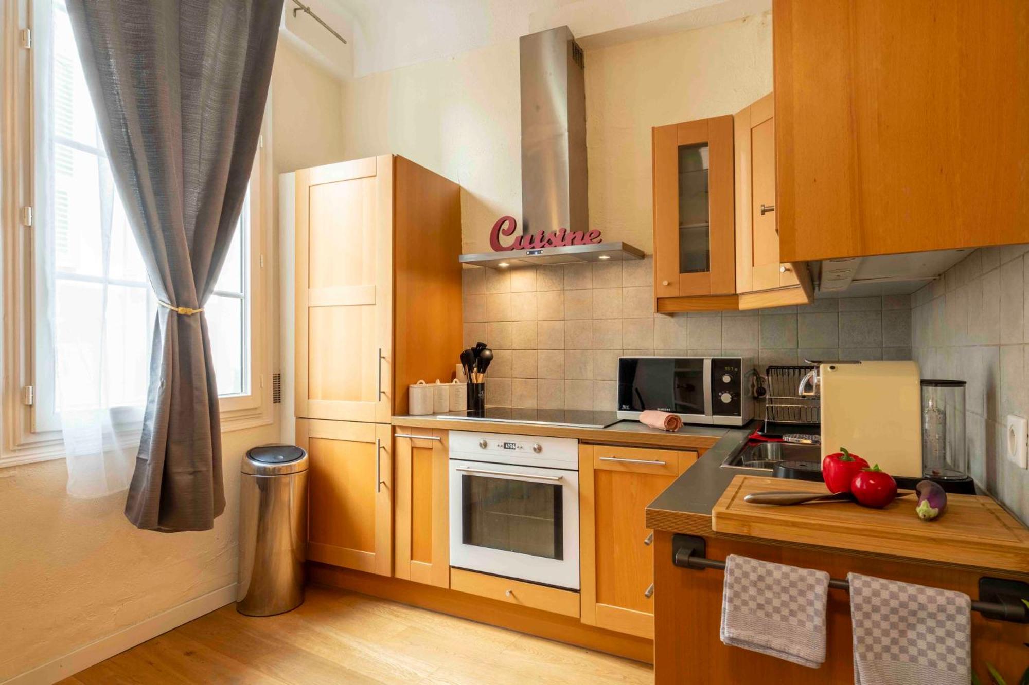 Charming Flat, Fully Equipped, Air Conditioning, Only 300m - La Loge
