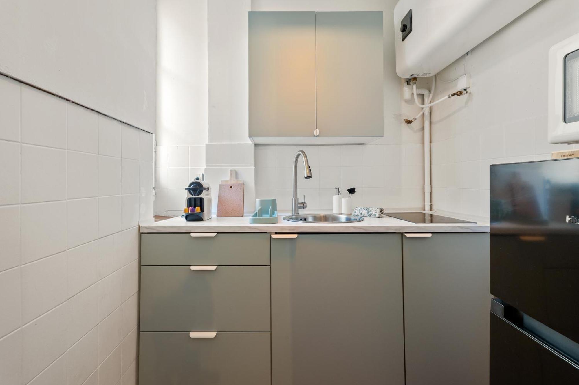 Renting - Clemenceau - Riviera Cocoon Calm Elegance Design Apartment