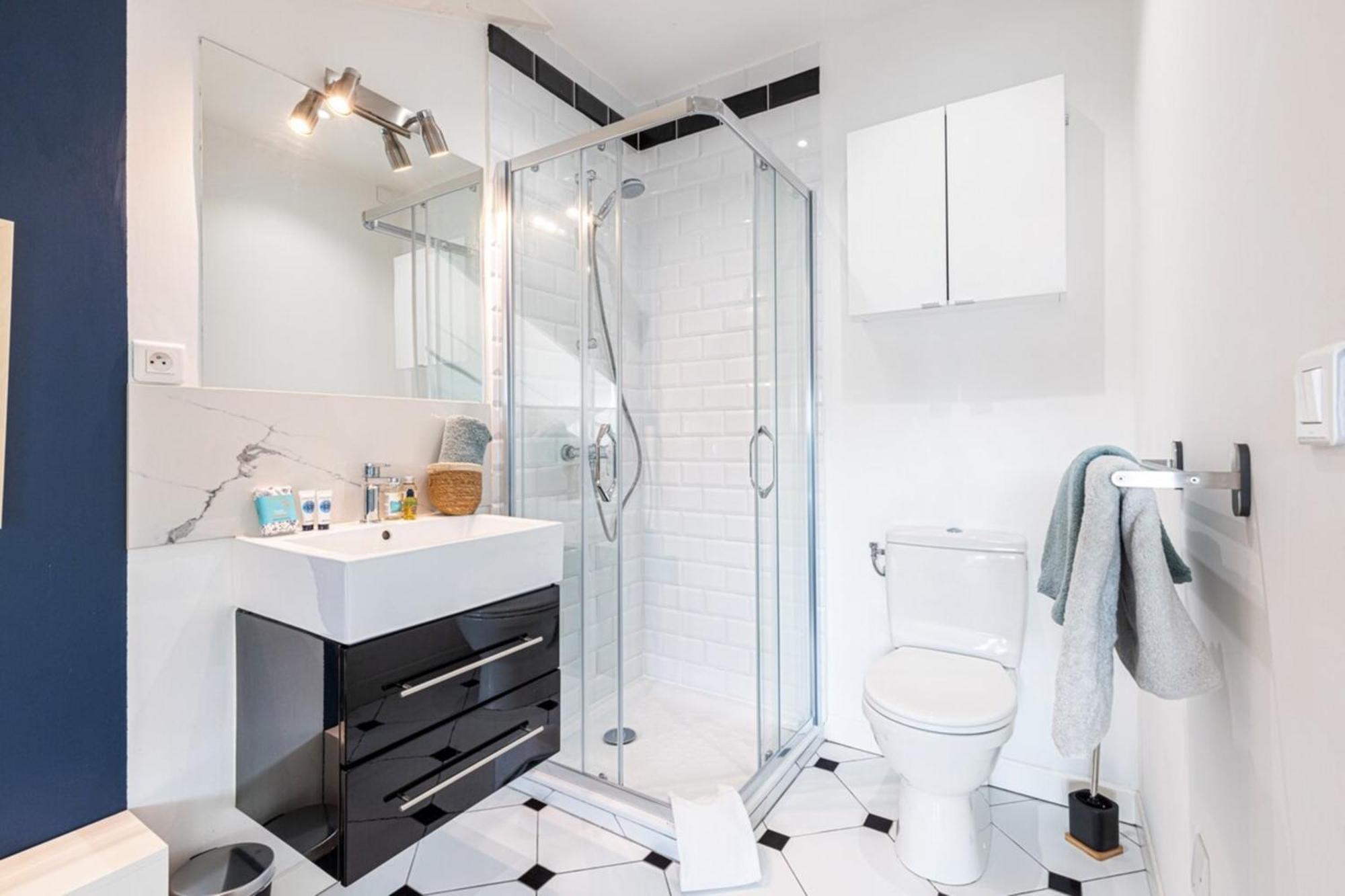 Apartment Deroulede - Superb Studio Suite W Ac Downtown Nice