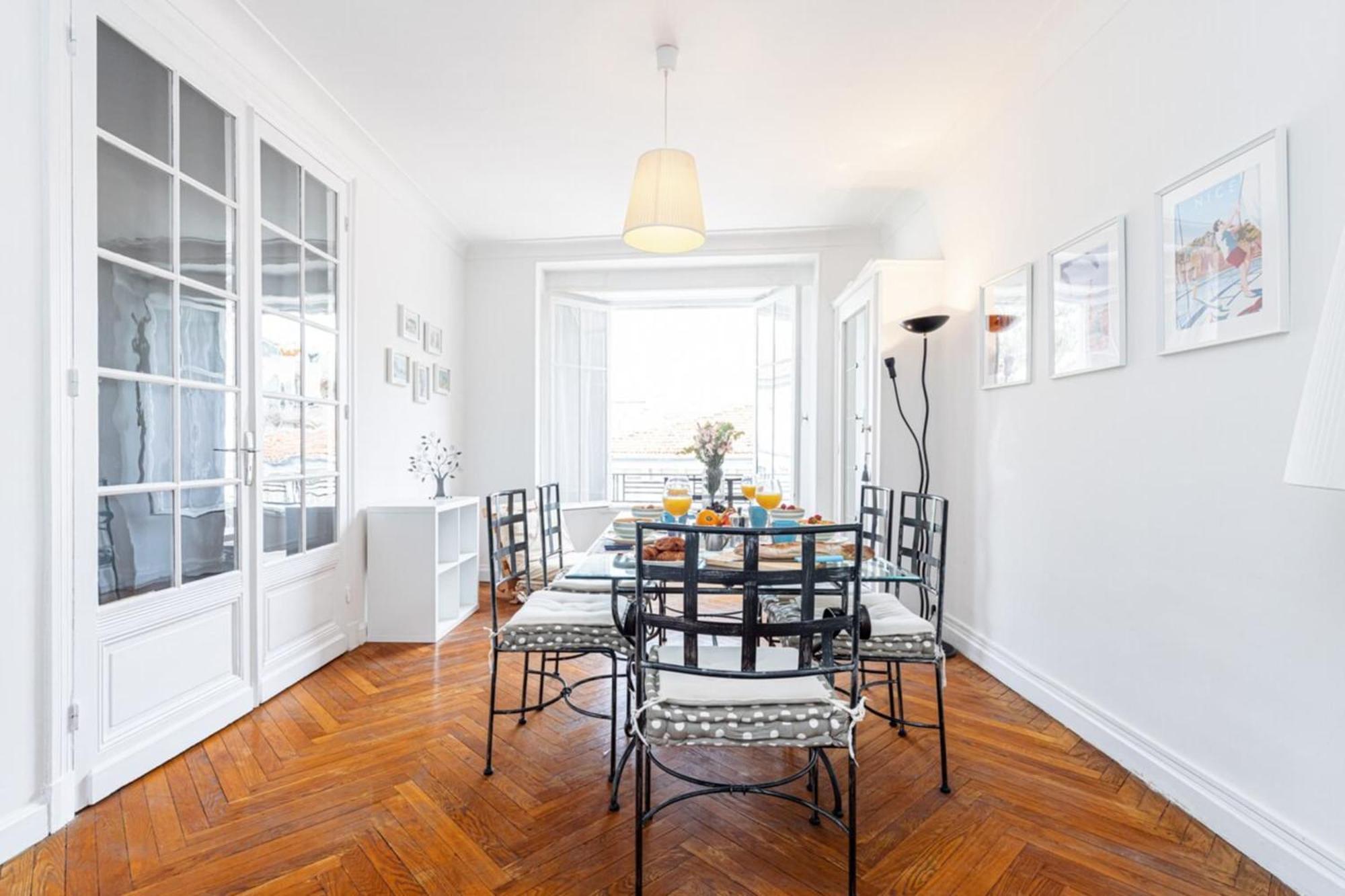 My Casa - Joffre 38 - Spacious One Bedroom Apartment Nice