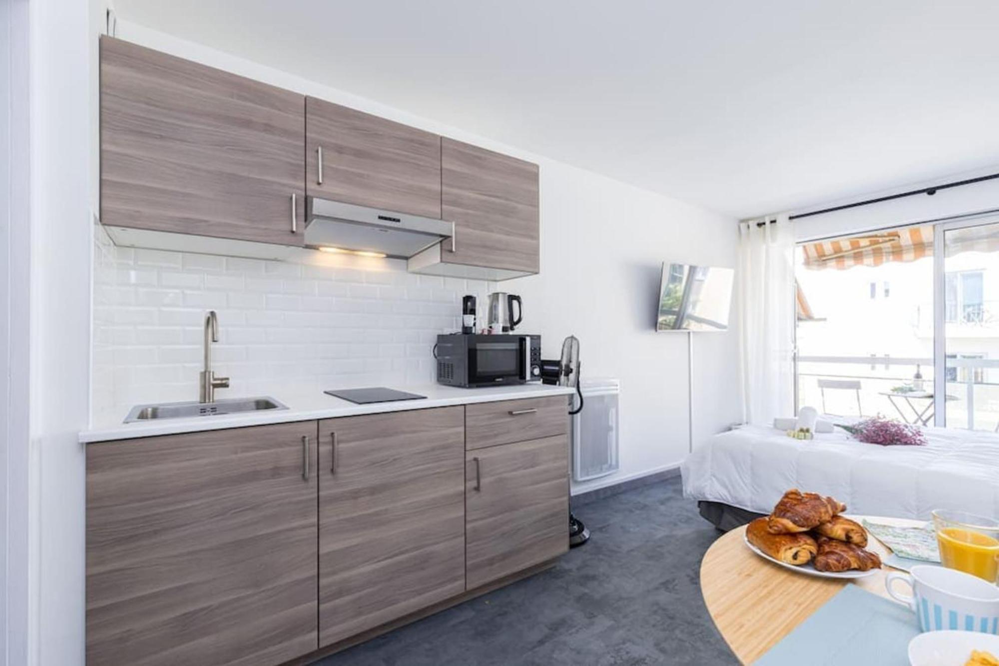 Grosso 4 - Studio With Balcony - Near The Sea Apartment *