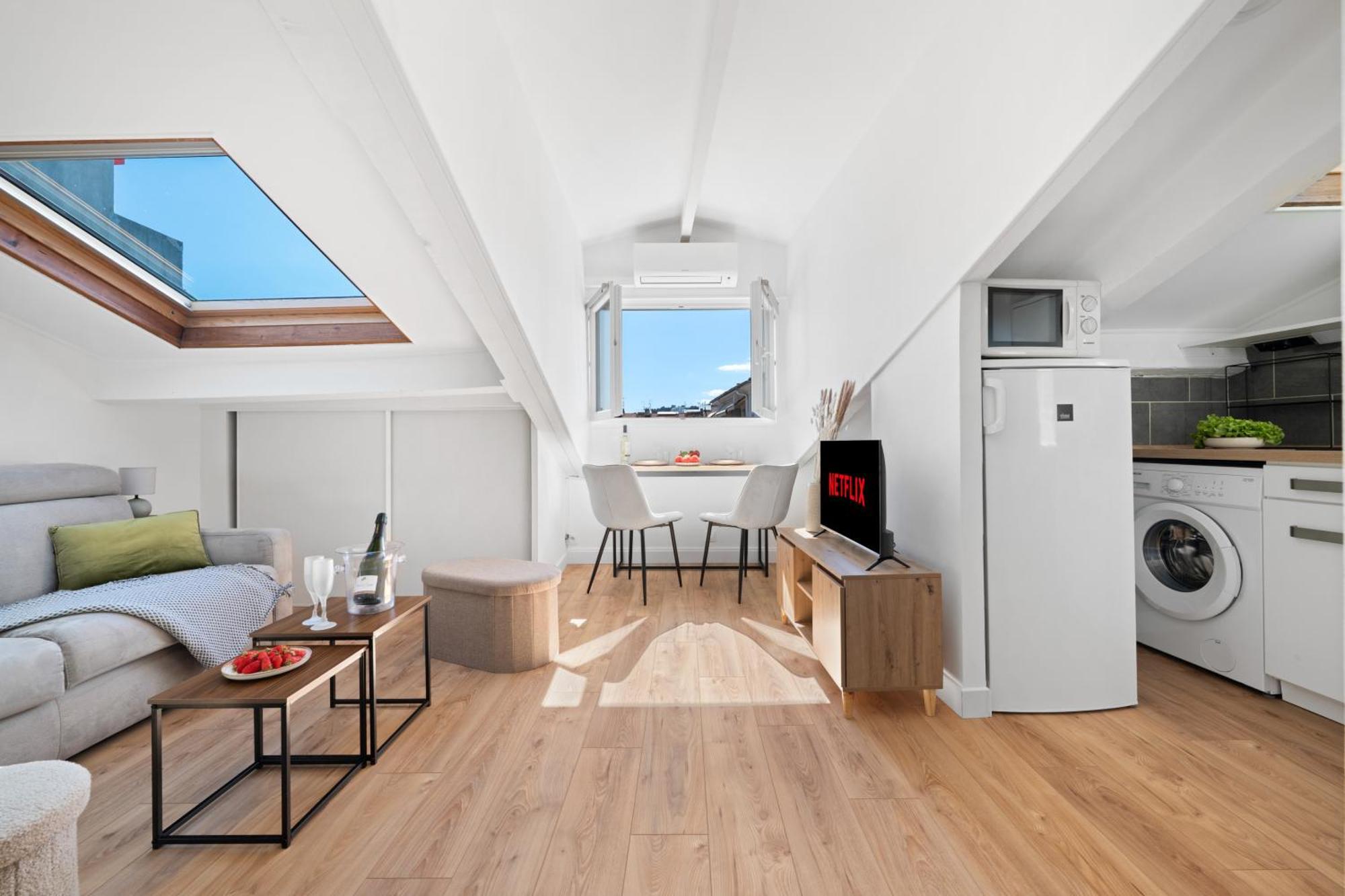 Charme & Soleil Au Dernier Etage Liberation Apartment Nice