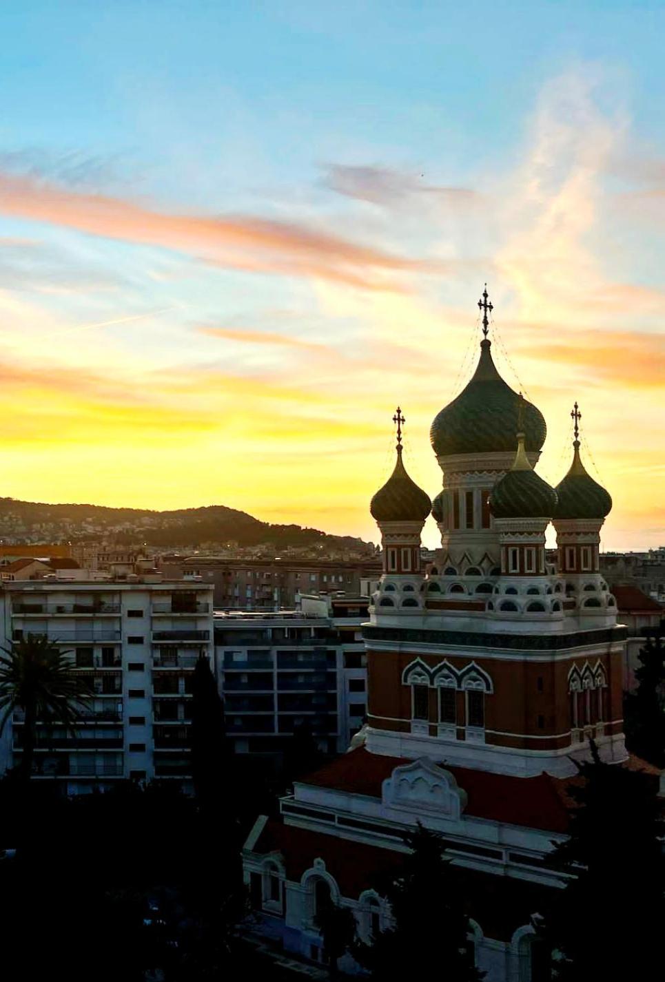 3p 72m2 Climatise Vue Exceptionnelle Cathedrale St Nicolas Et Nice