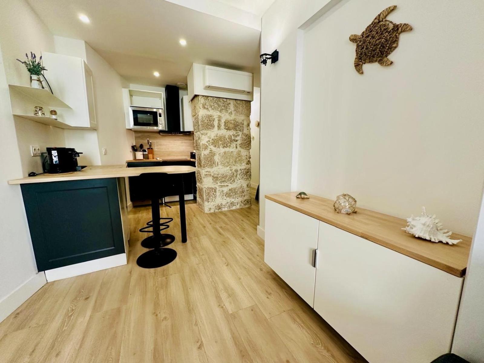 Aa G Cocon Lamartine - Center