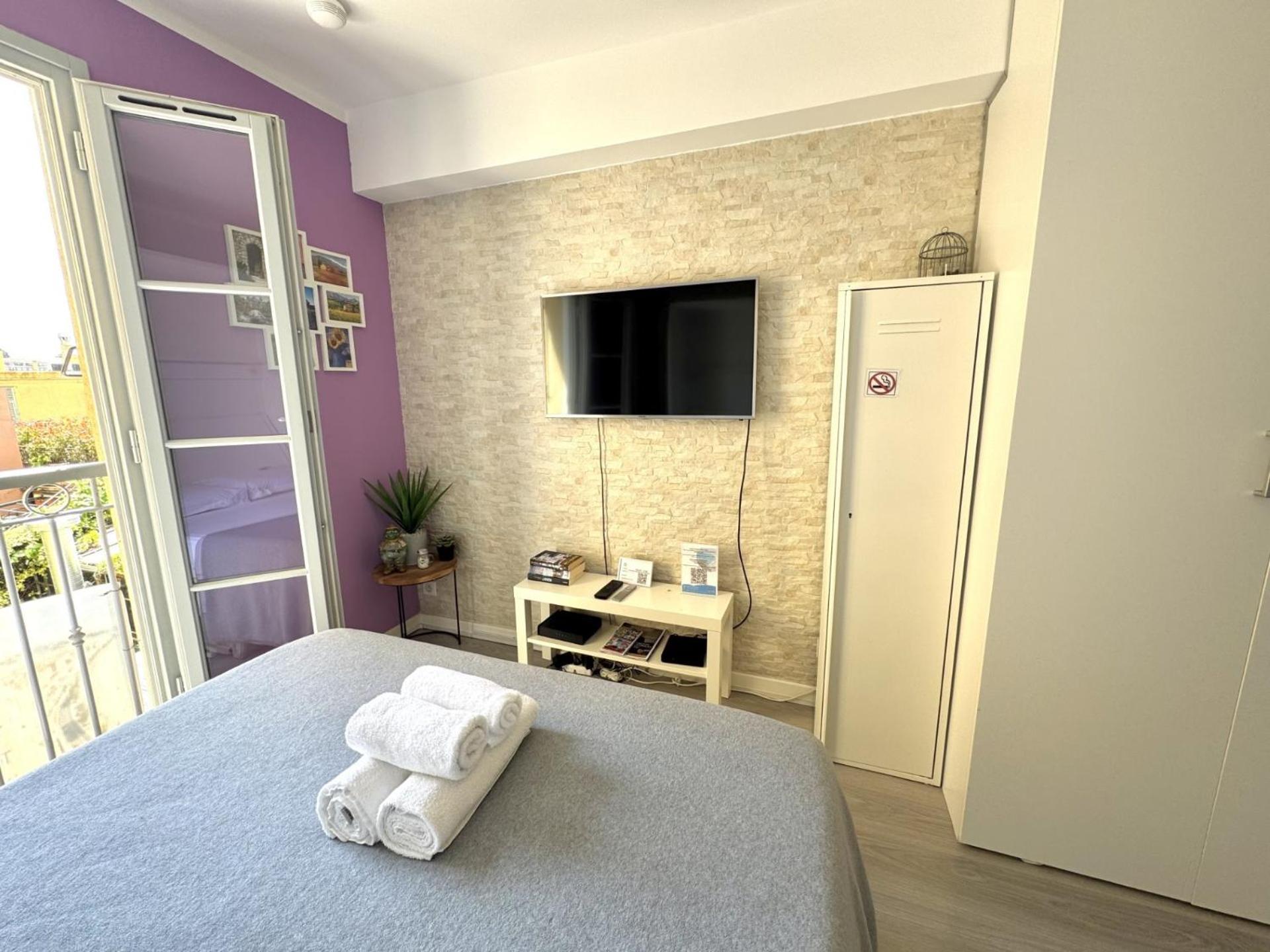 Apartment Riviera Nice: Old Town With Sea View