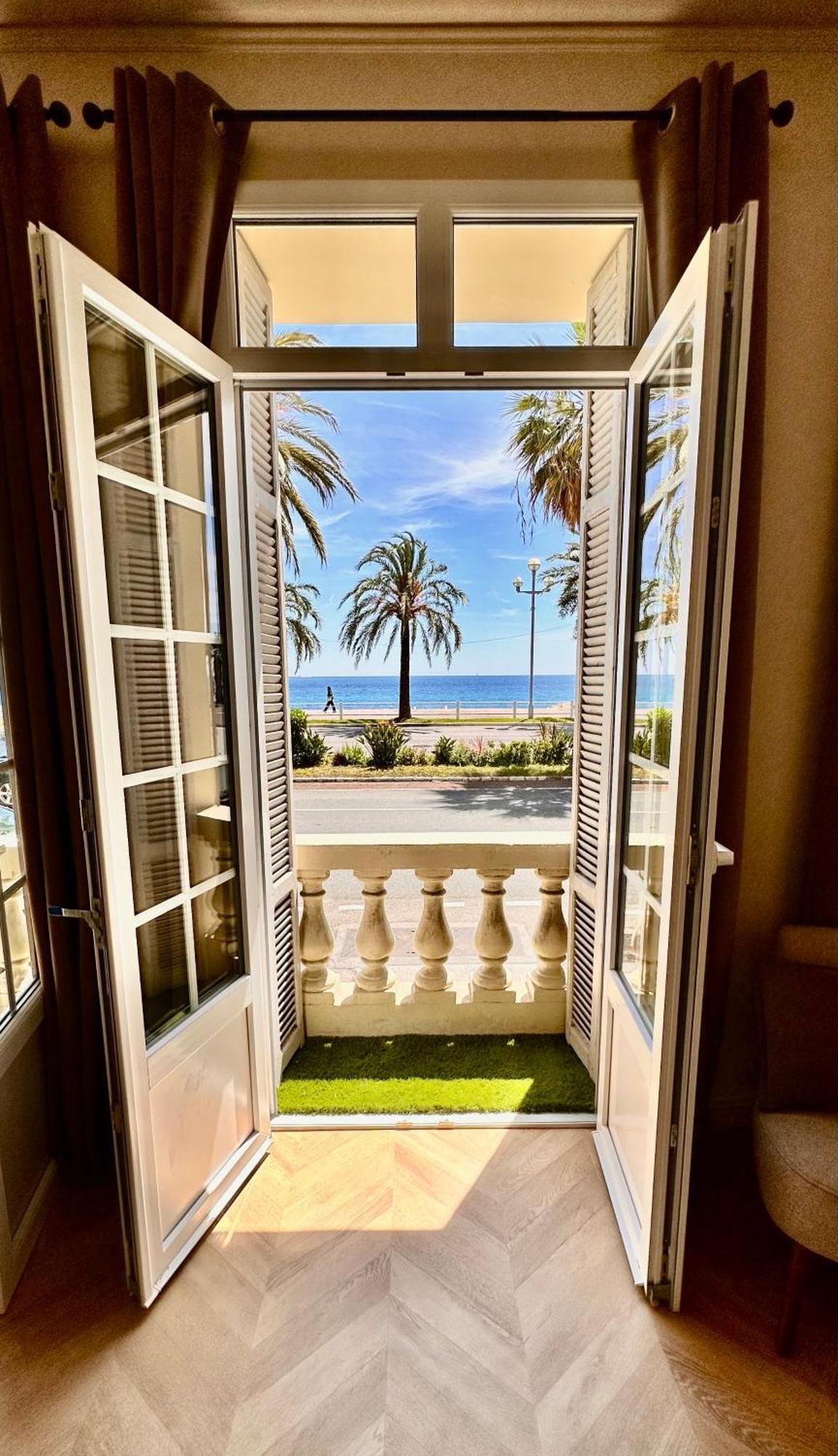 Apartment Le Petit Palace Nice