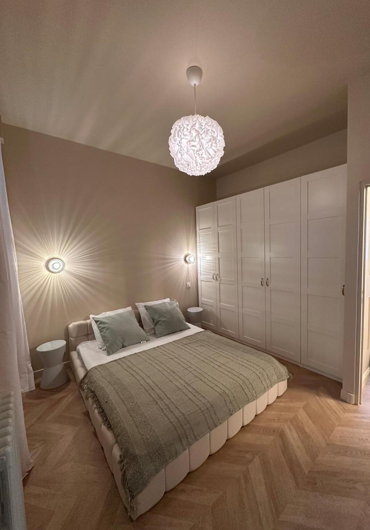 Le Petit Palace Apartment *