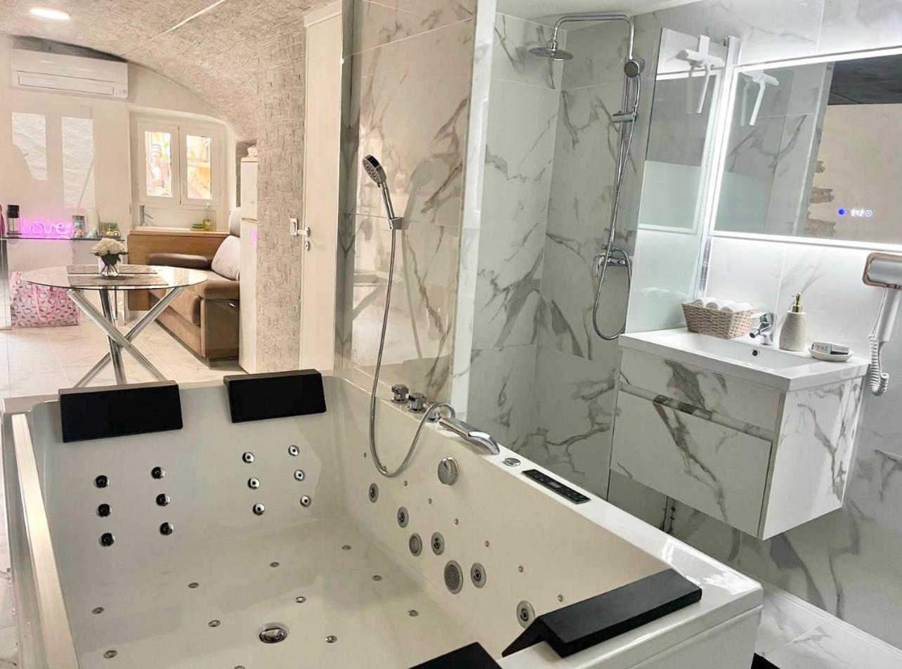 Nice Room Apartment Nice