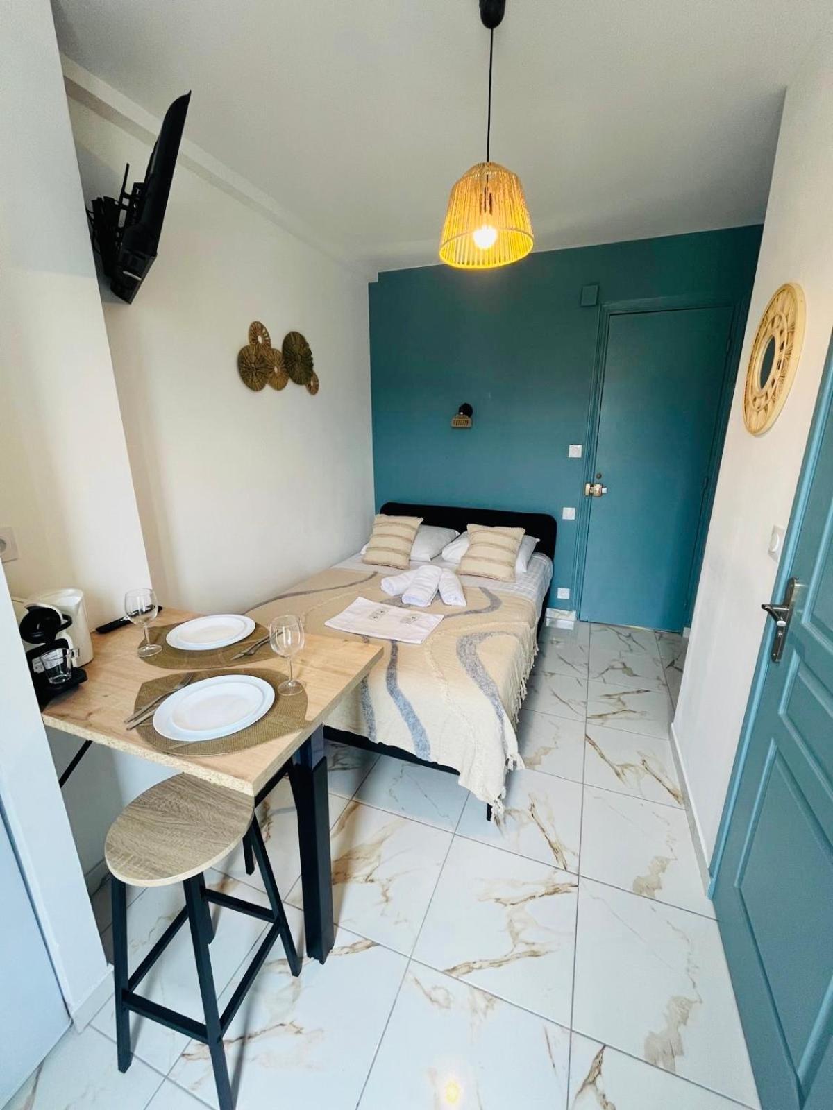 Sweethome Massena Apartment