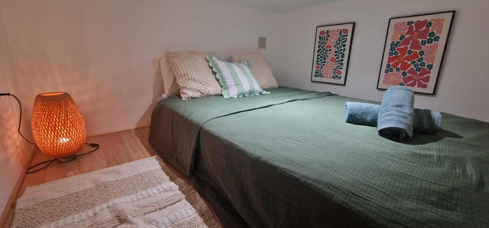 Sunset Atypical With Air Conditioning Holiday home