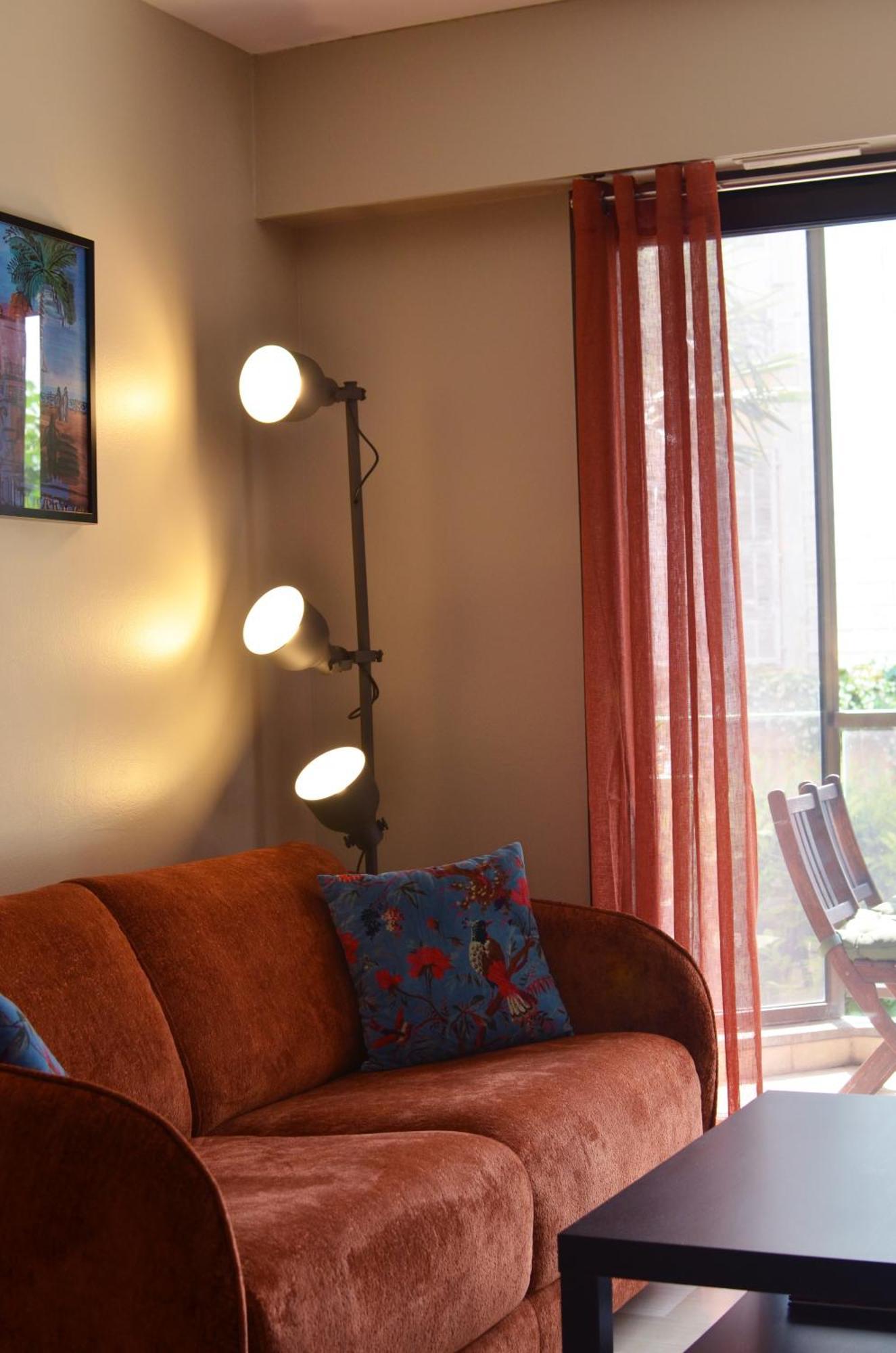 Rivoli Center Terrasse Clim Parking Apartment Nice