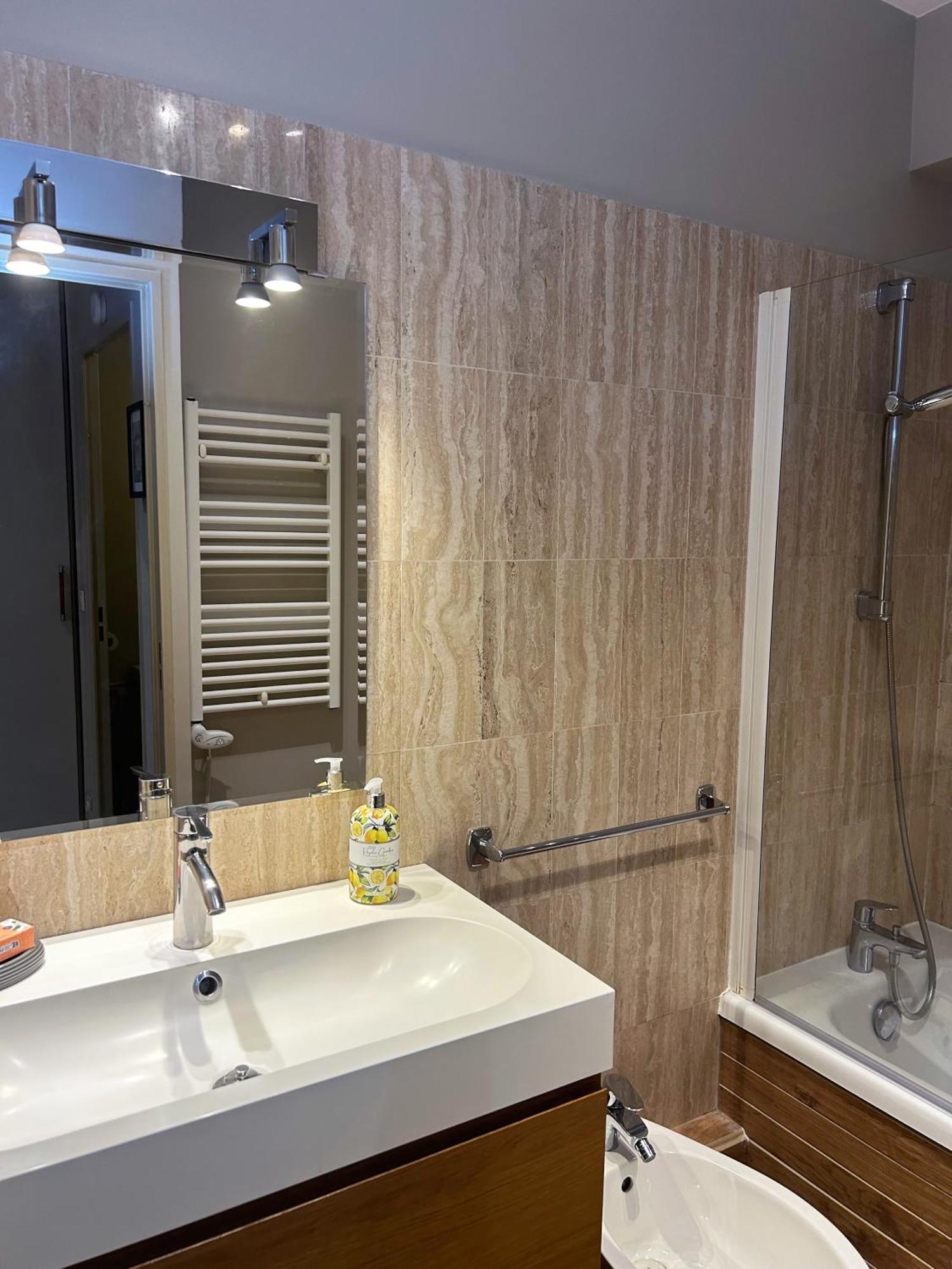 Apartment Rivoli Center Terrasse Clim Parking