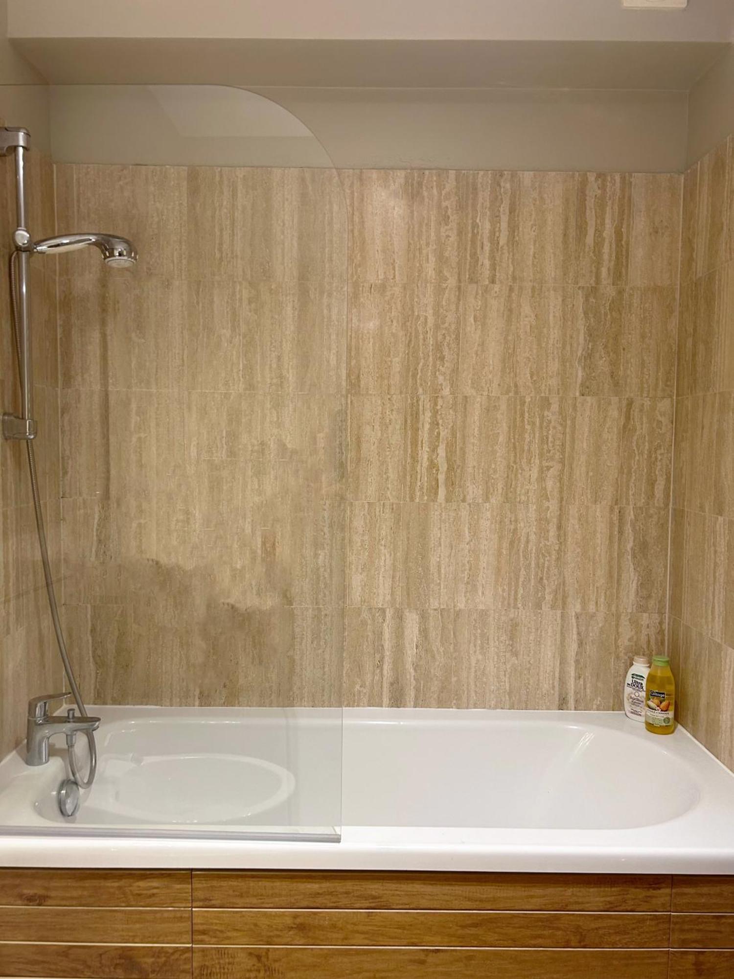 Rivoli Center Terrasse Clim Parking Apartment Nice