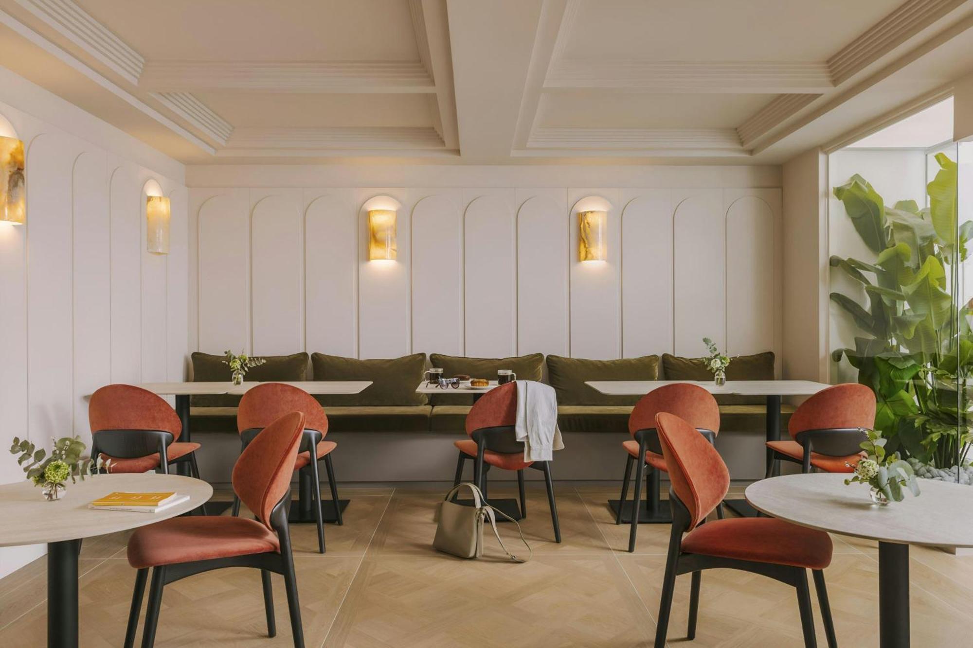 Yelo Mozart Les Musiciens, Sonder By Marriott Bonvoy