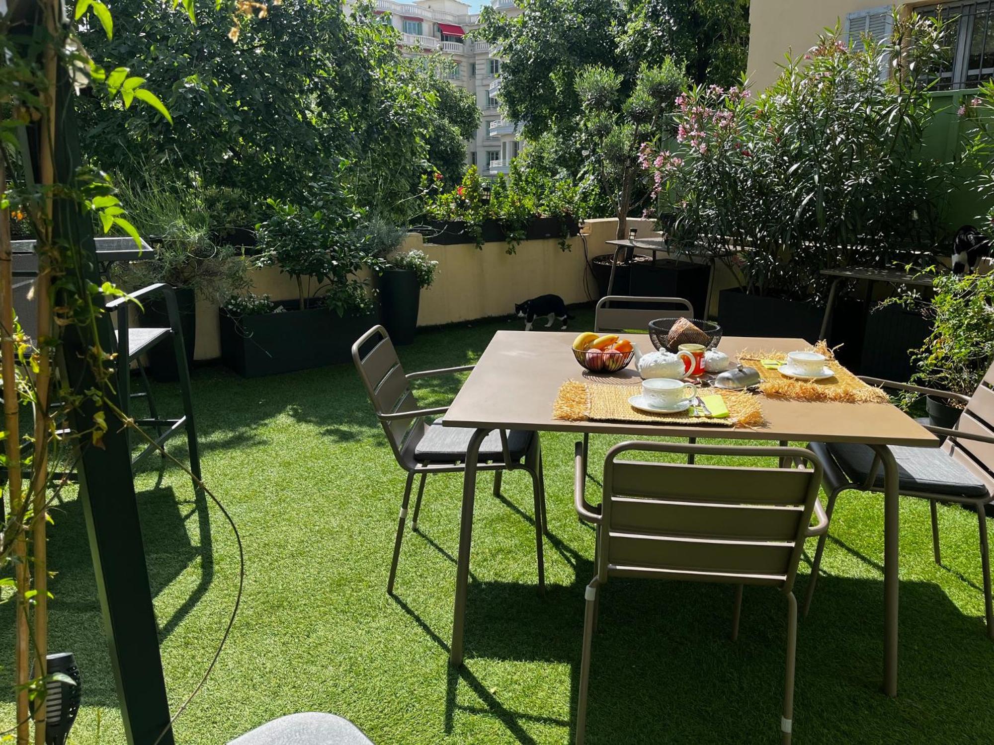 Vue Jardin Alsace Lorraine Victor Hugo Nice