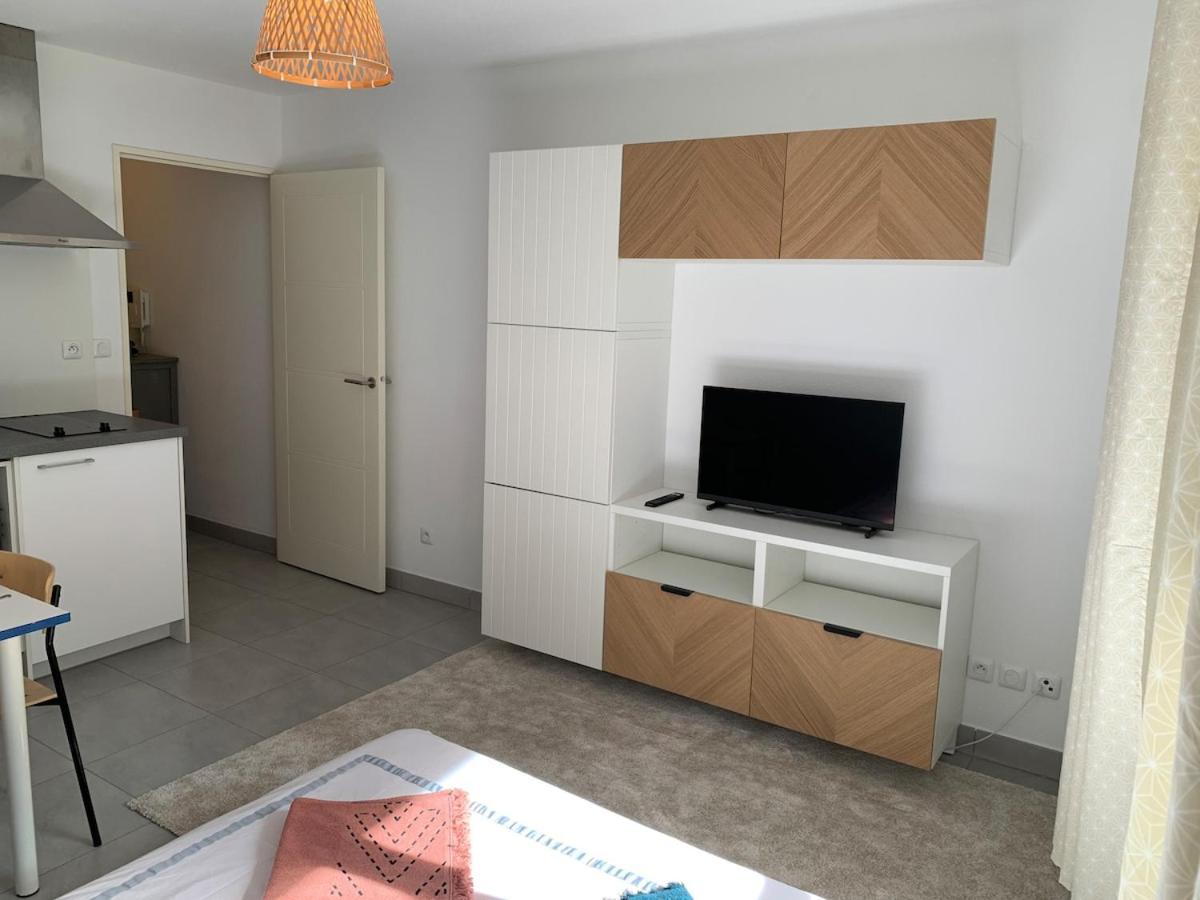 Joli Studio, Quartier Du Port * Nice