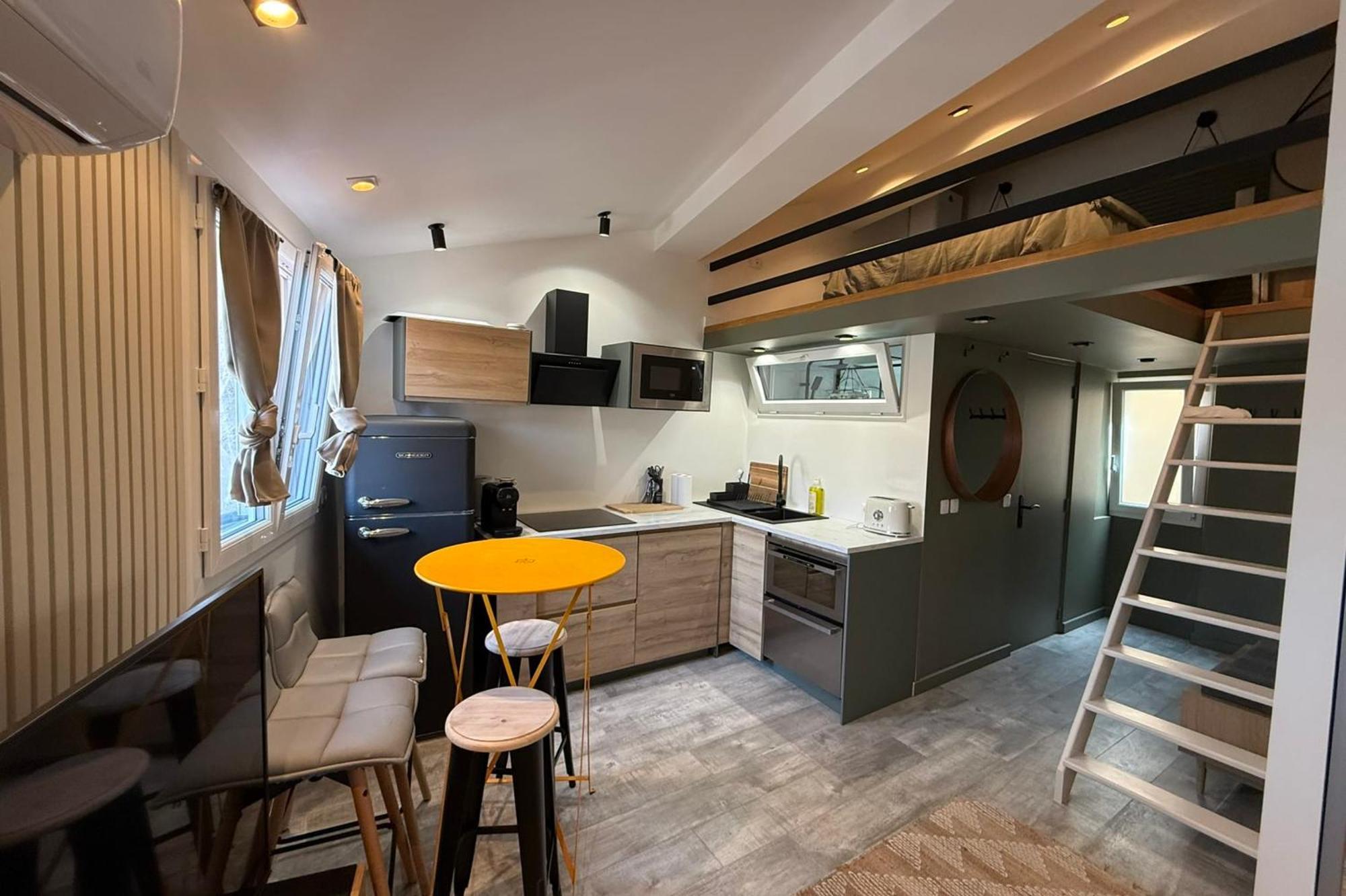 In The Heart Of Old - 4 Pers *