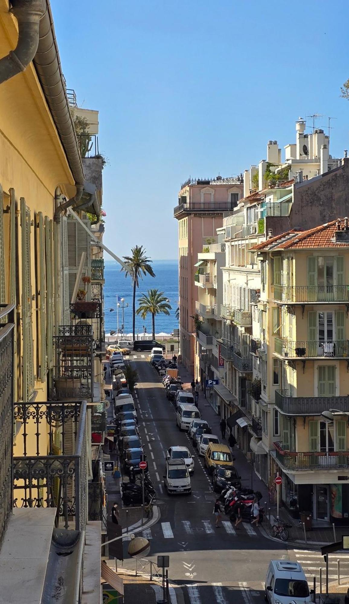 Hotel De La Fontaine Nice