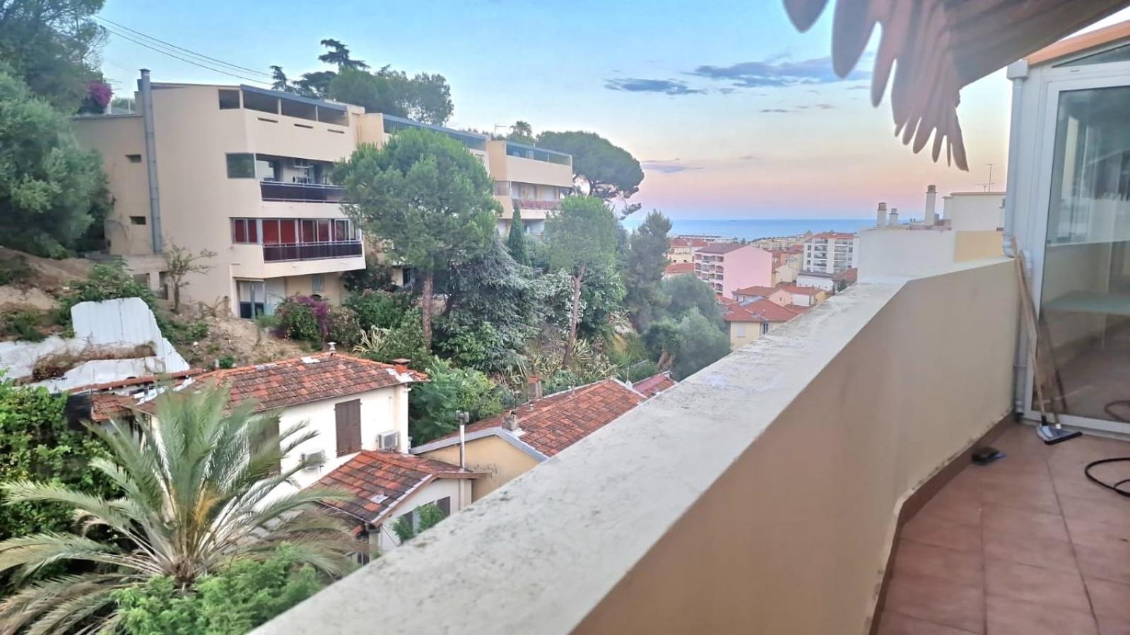 Apartment Panoramic Penthouse With Rooftop Jacuzzi *