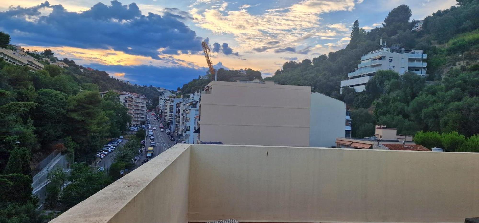 Apartment Panoramic Penthouse With Rooftop Jacuzzi Nice