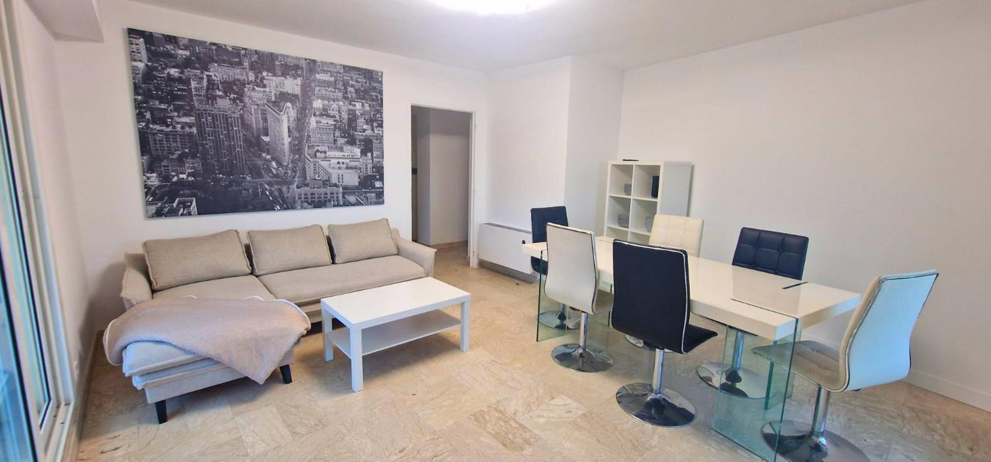 Panoramic Penthouse With Rooftop Jacuzzi