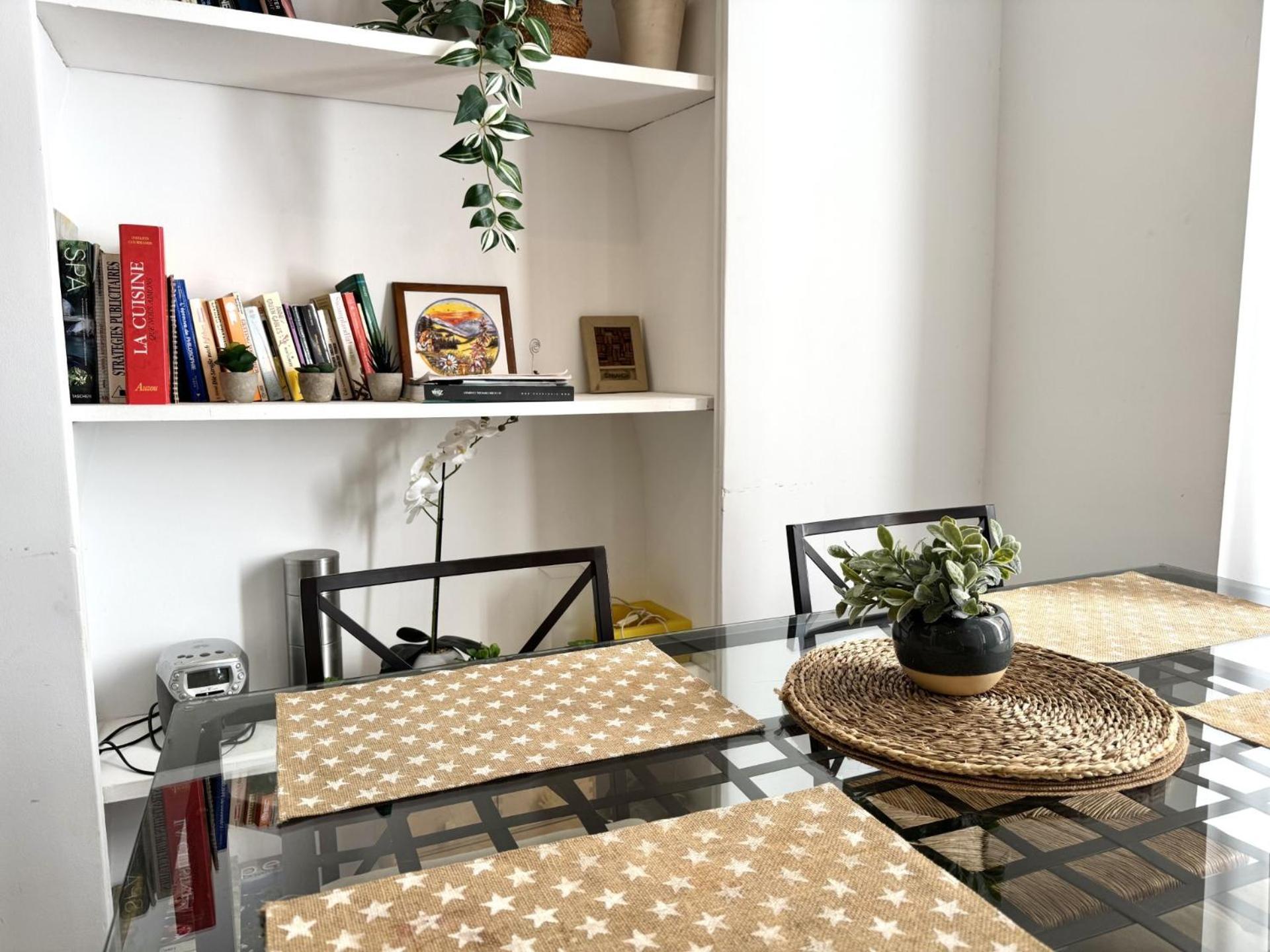 Apartment Riviera: Vieille Elegance Near Promenade Des