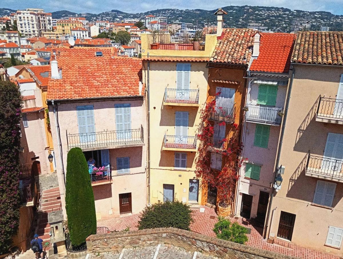 Bohemian Style And Luminous Balcony Apartment *