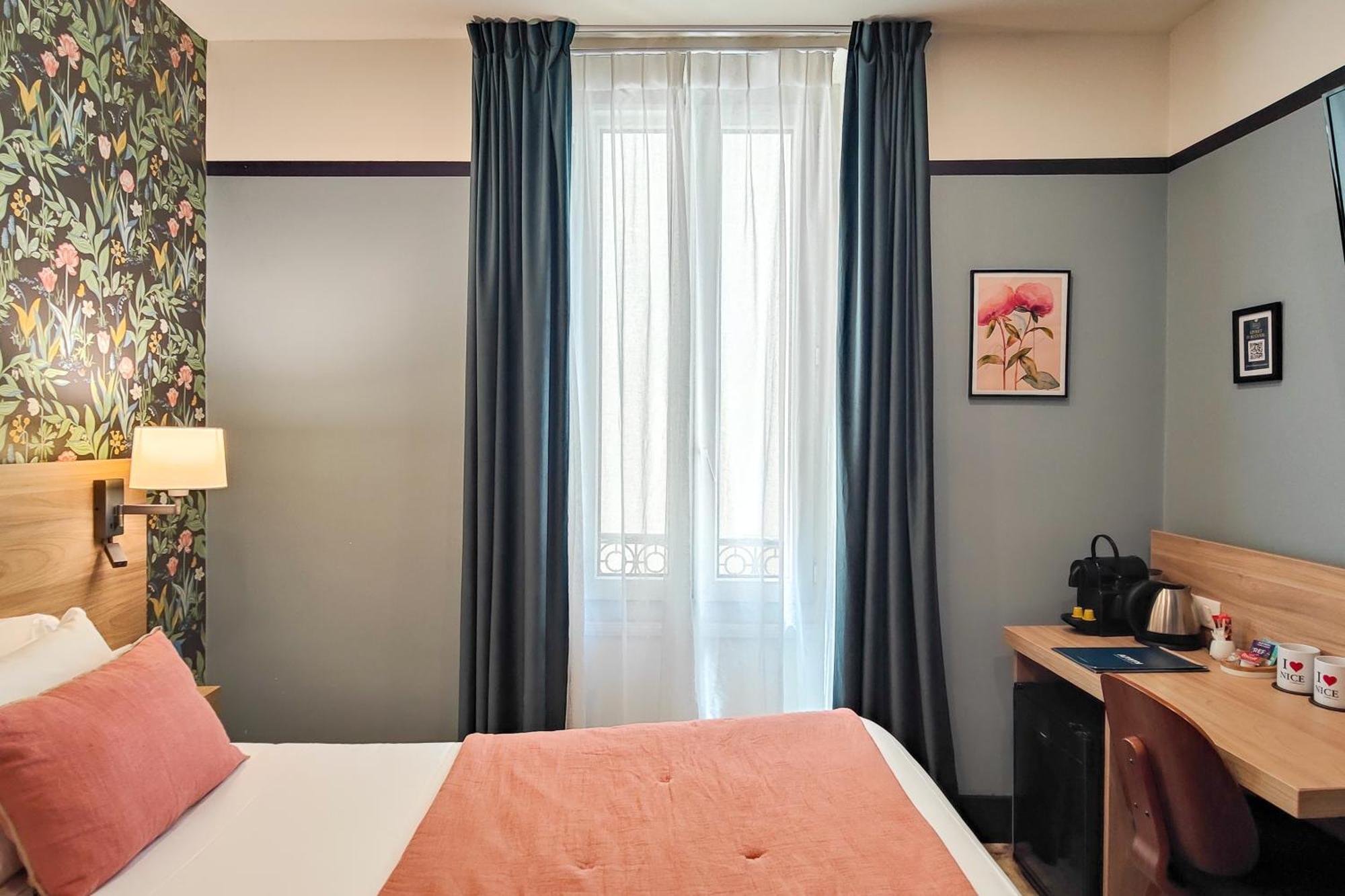 Hotel De France, Un Ammi Nice