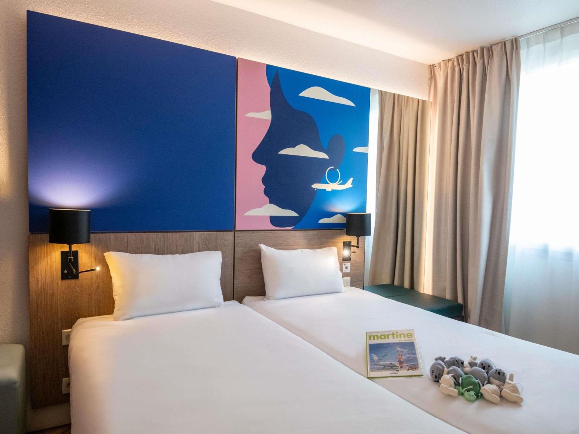Ibis Styles Aeroport Arenas 3* Nice