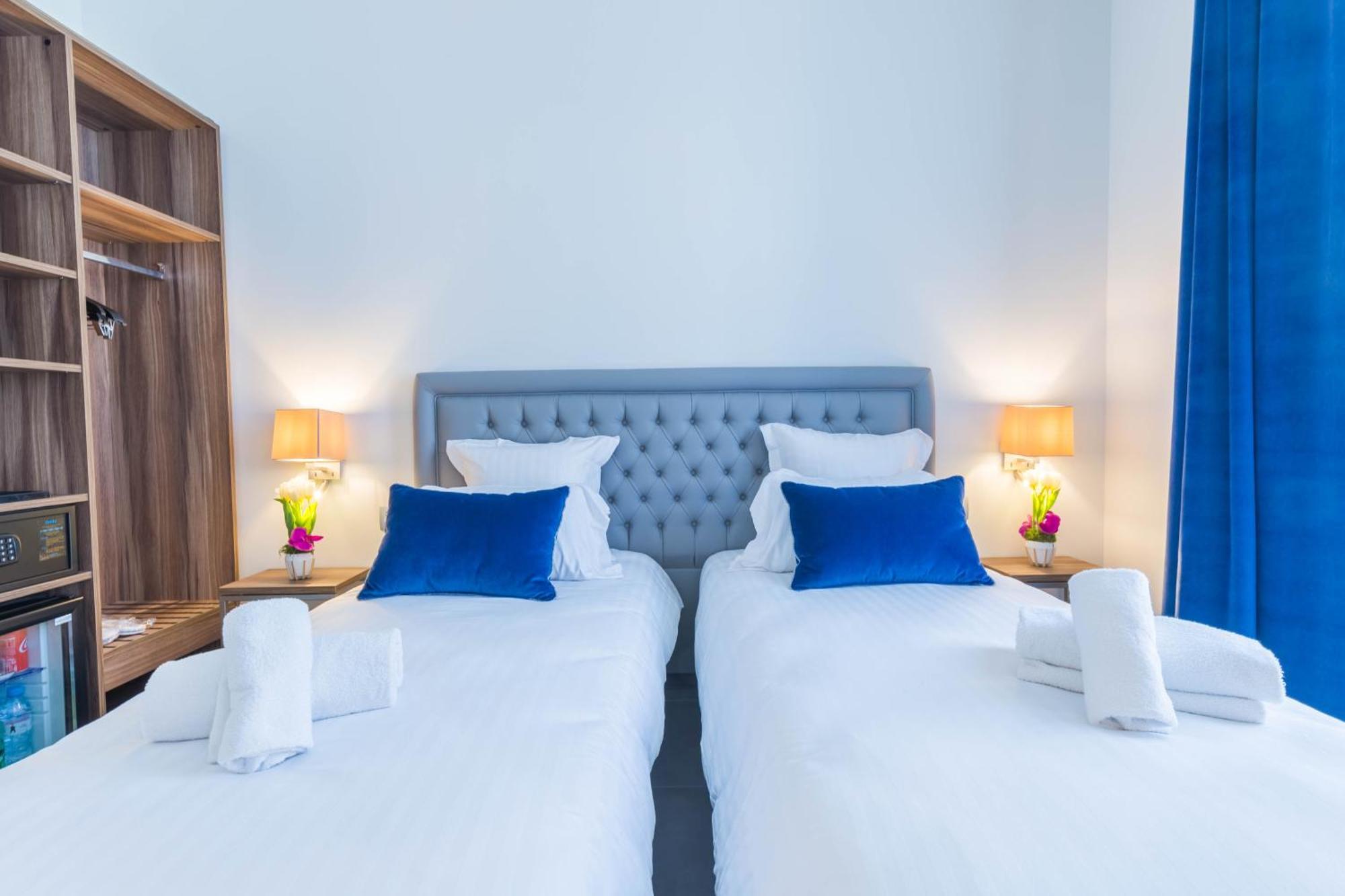 Azur Riviera 4* Nice
