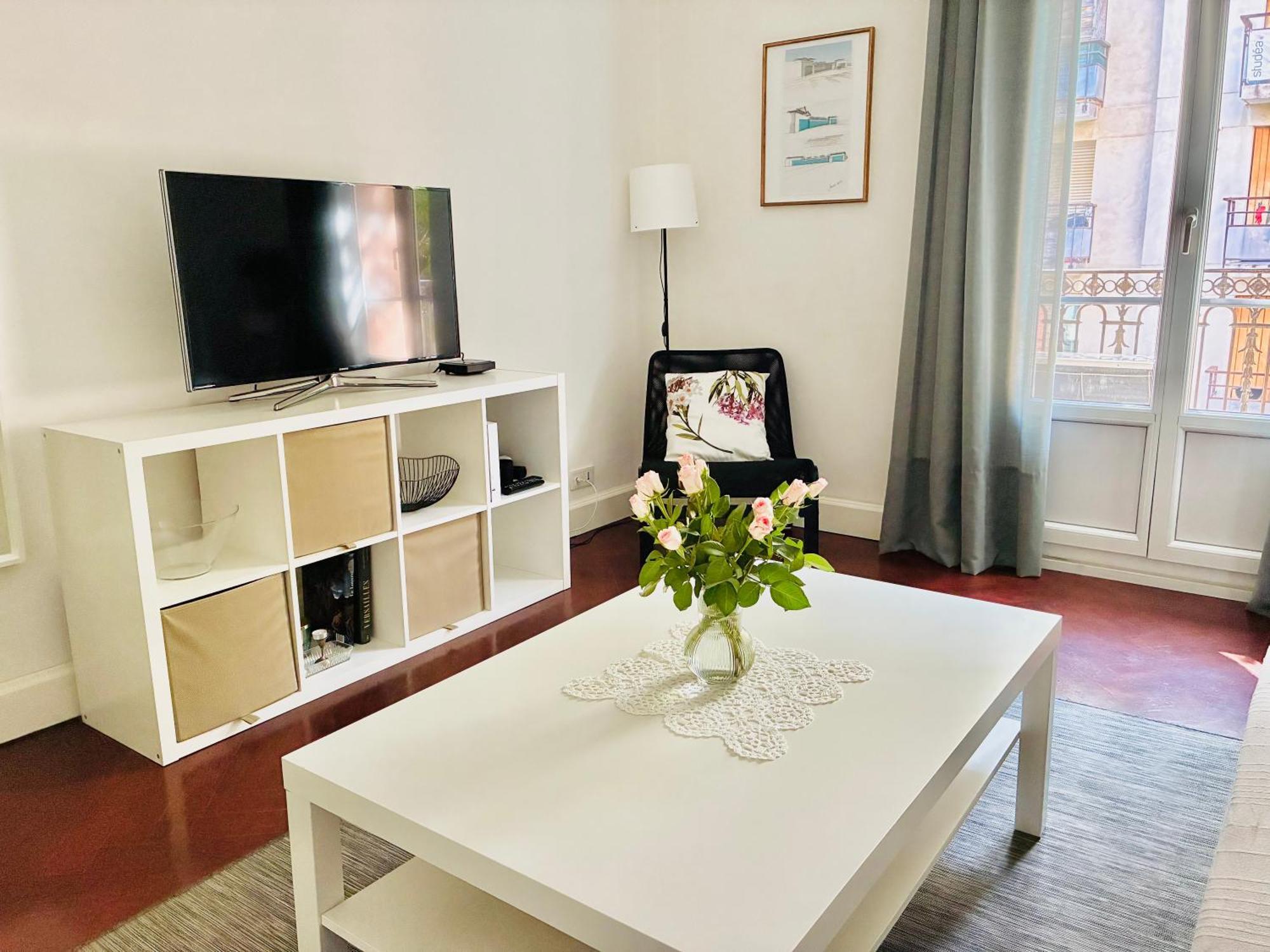 Apartment 2p Moderne Riquier Proche Port, Gare, Tramway Nice
