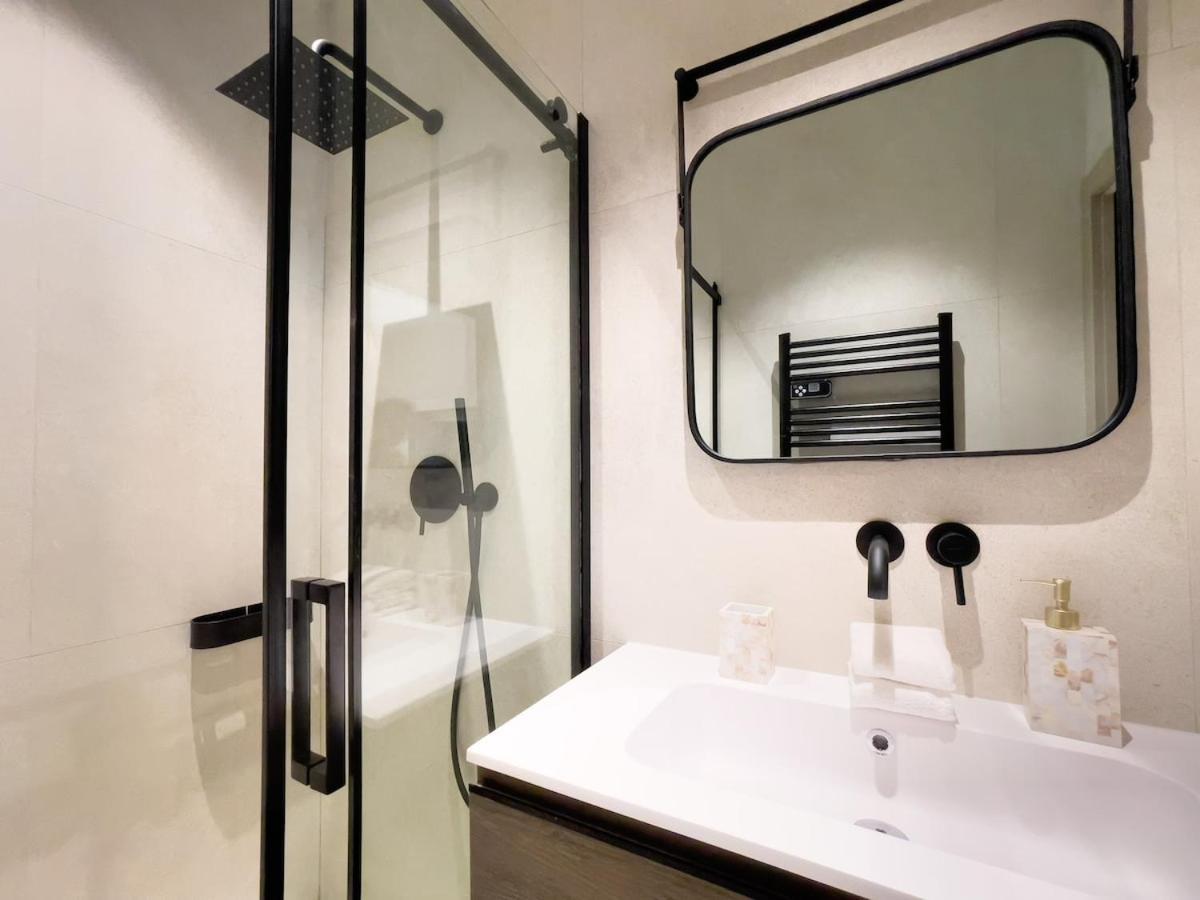 Apartment Nicois - 3 Pieces Au Centre