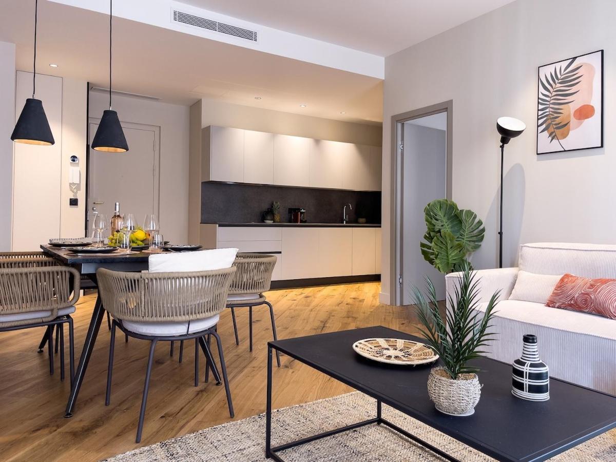 Nicois - 3 Pieces Au Centre