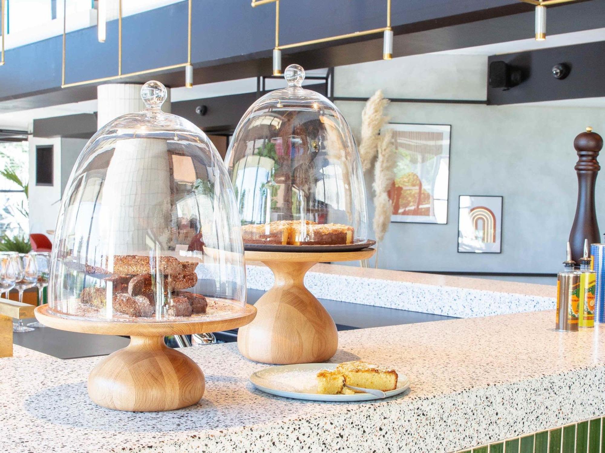 Ibis Aeroport Promenade Des 3*