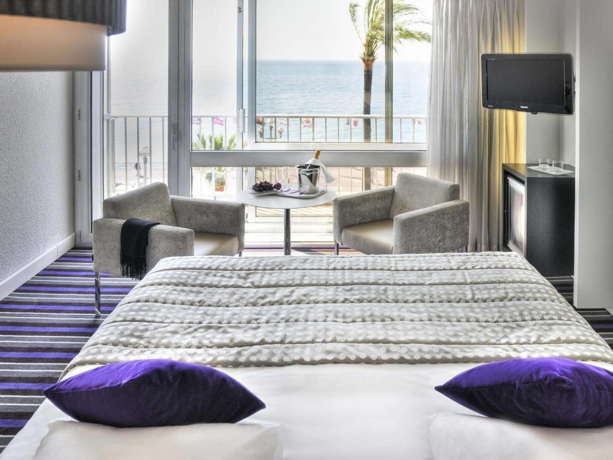 Mercure Promenade Des 4*