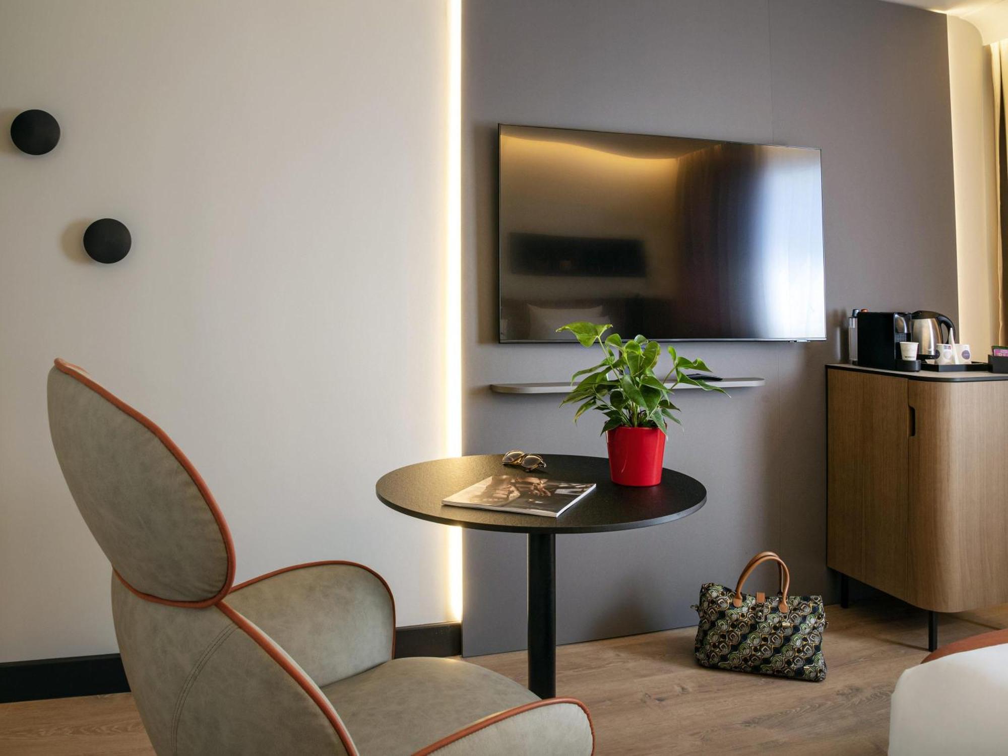 Novotel Arenas Aeroport Hotel Nice