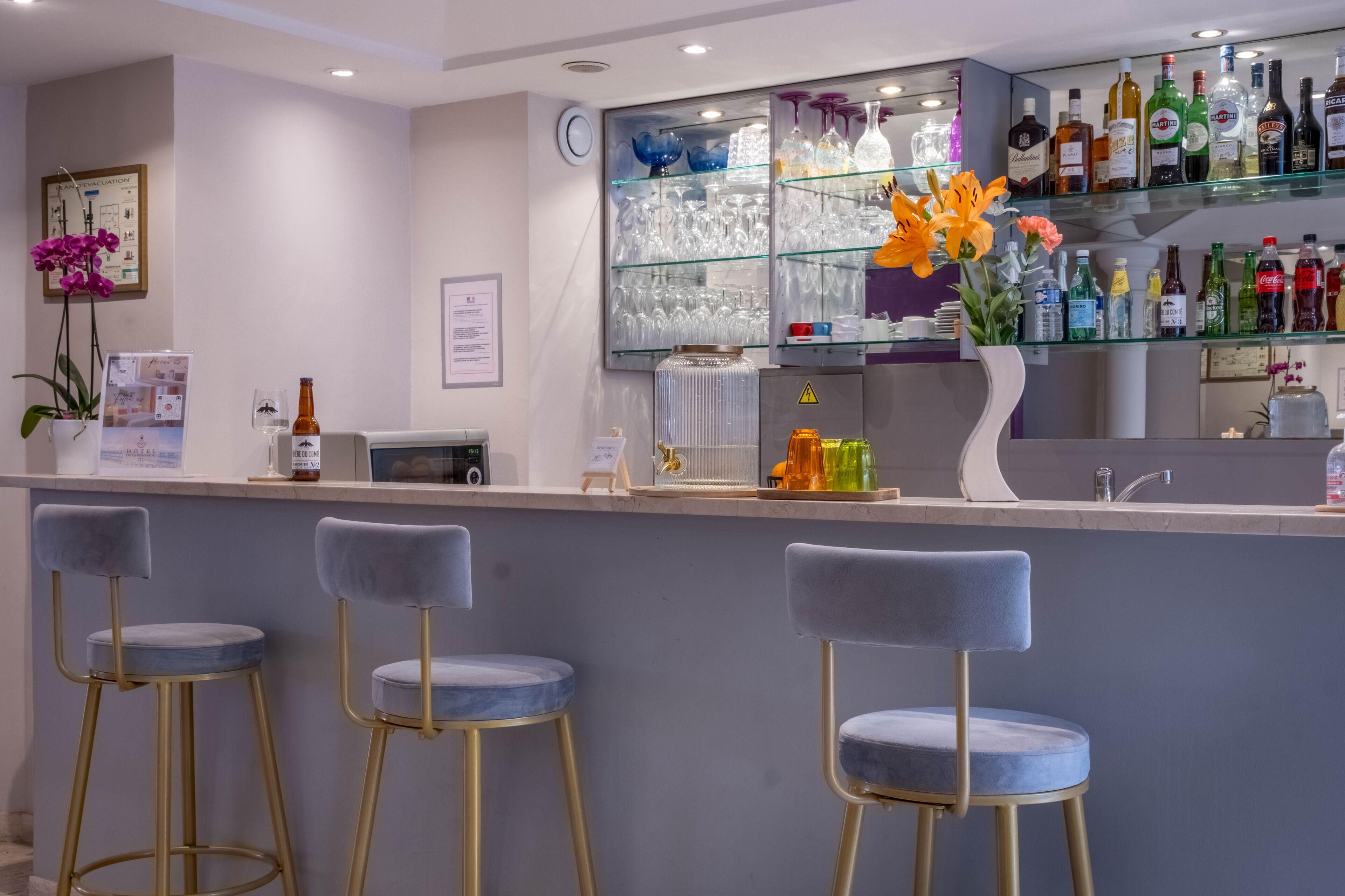 De La Fontaine Hotel 3*