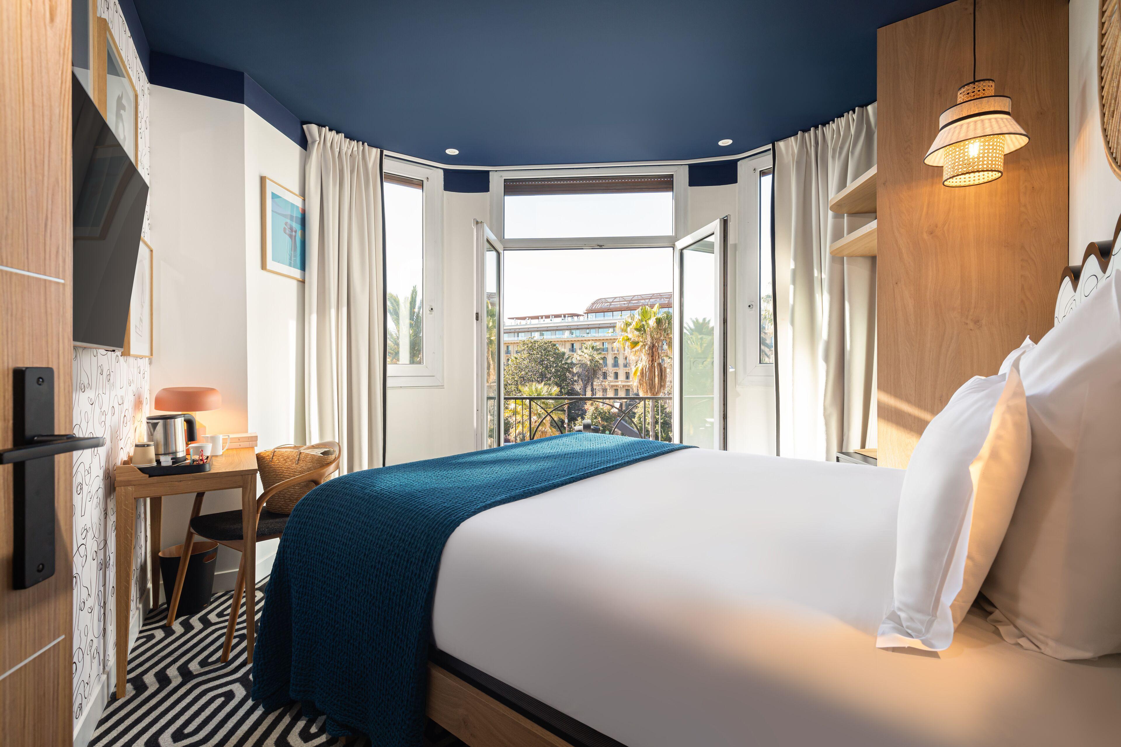 Hotel 1er 4*