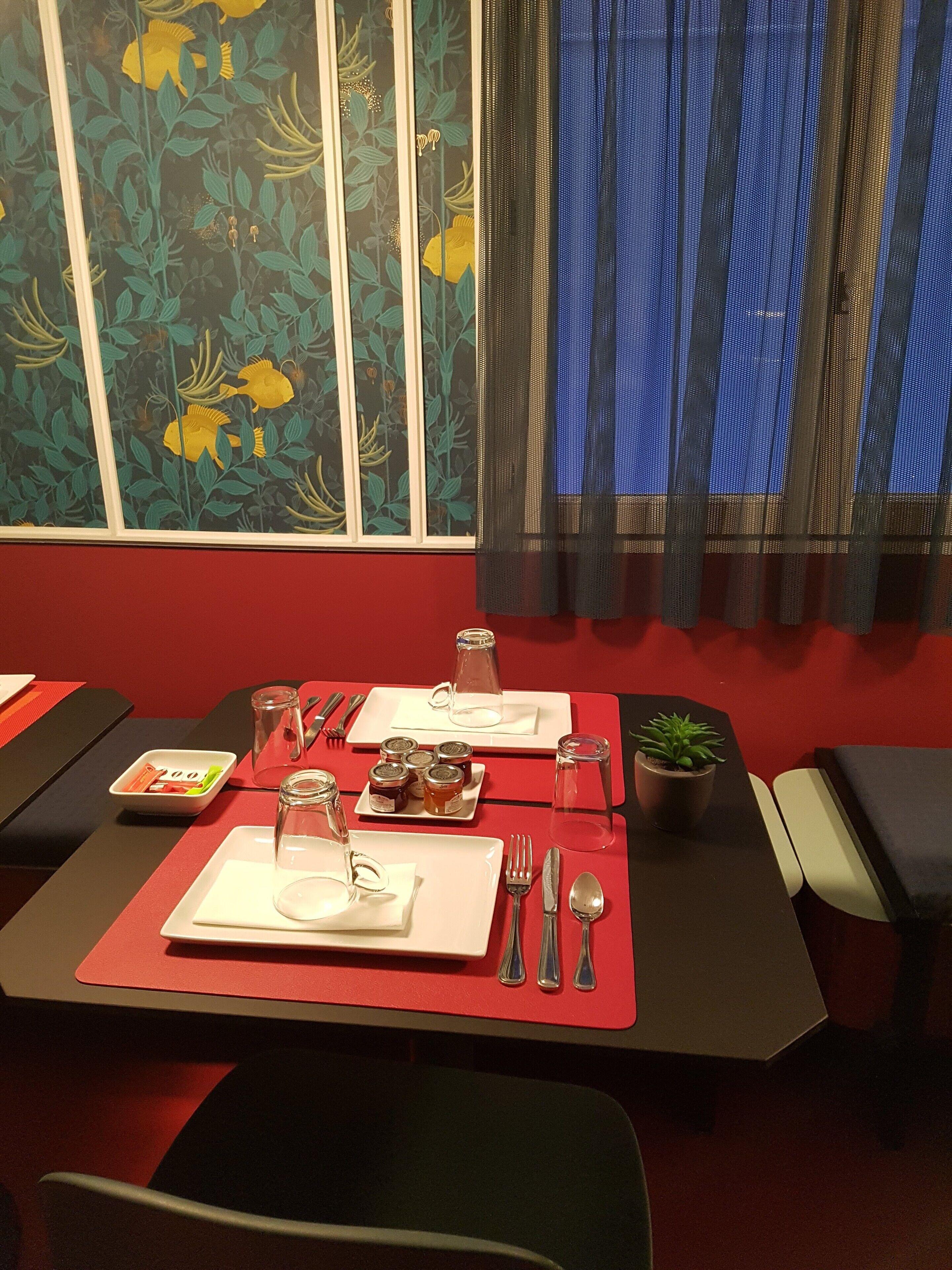 Les Cigales Hotel