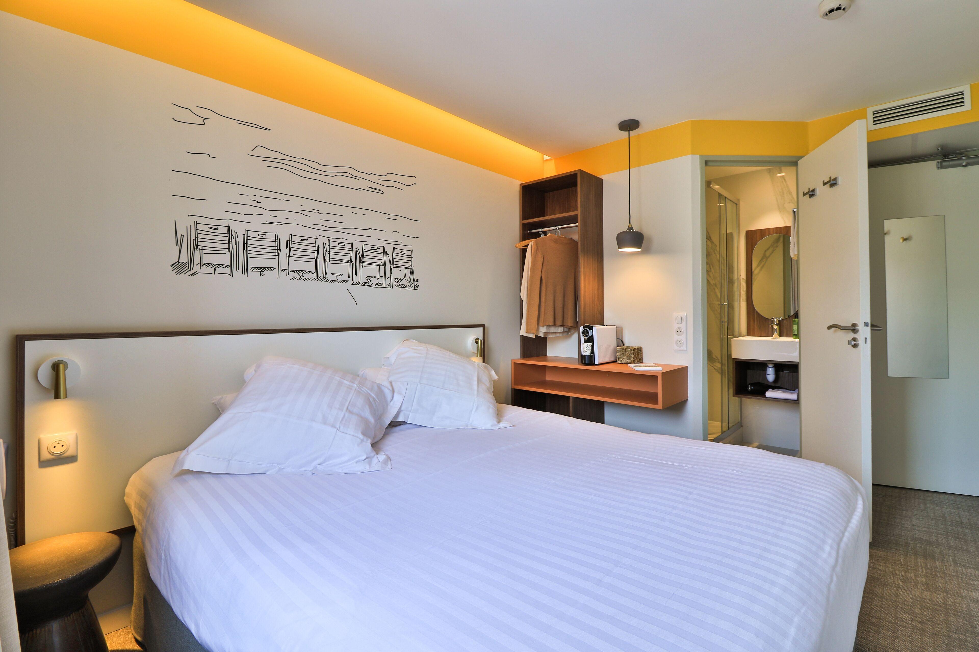 Du Pin Port Hotel