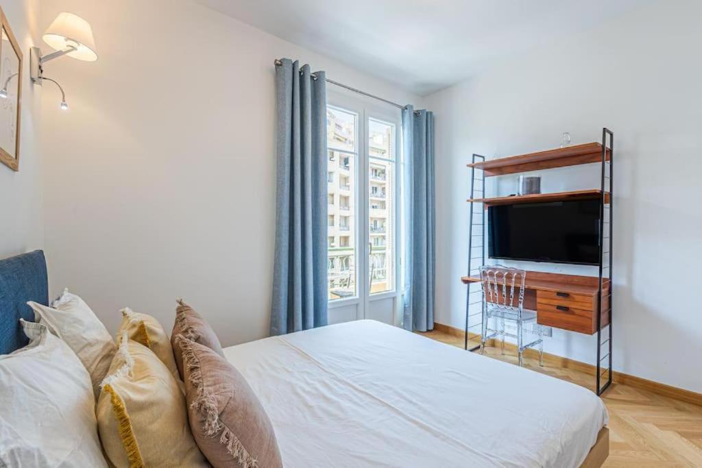 Prestige Sur La Promenade Des Apartment