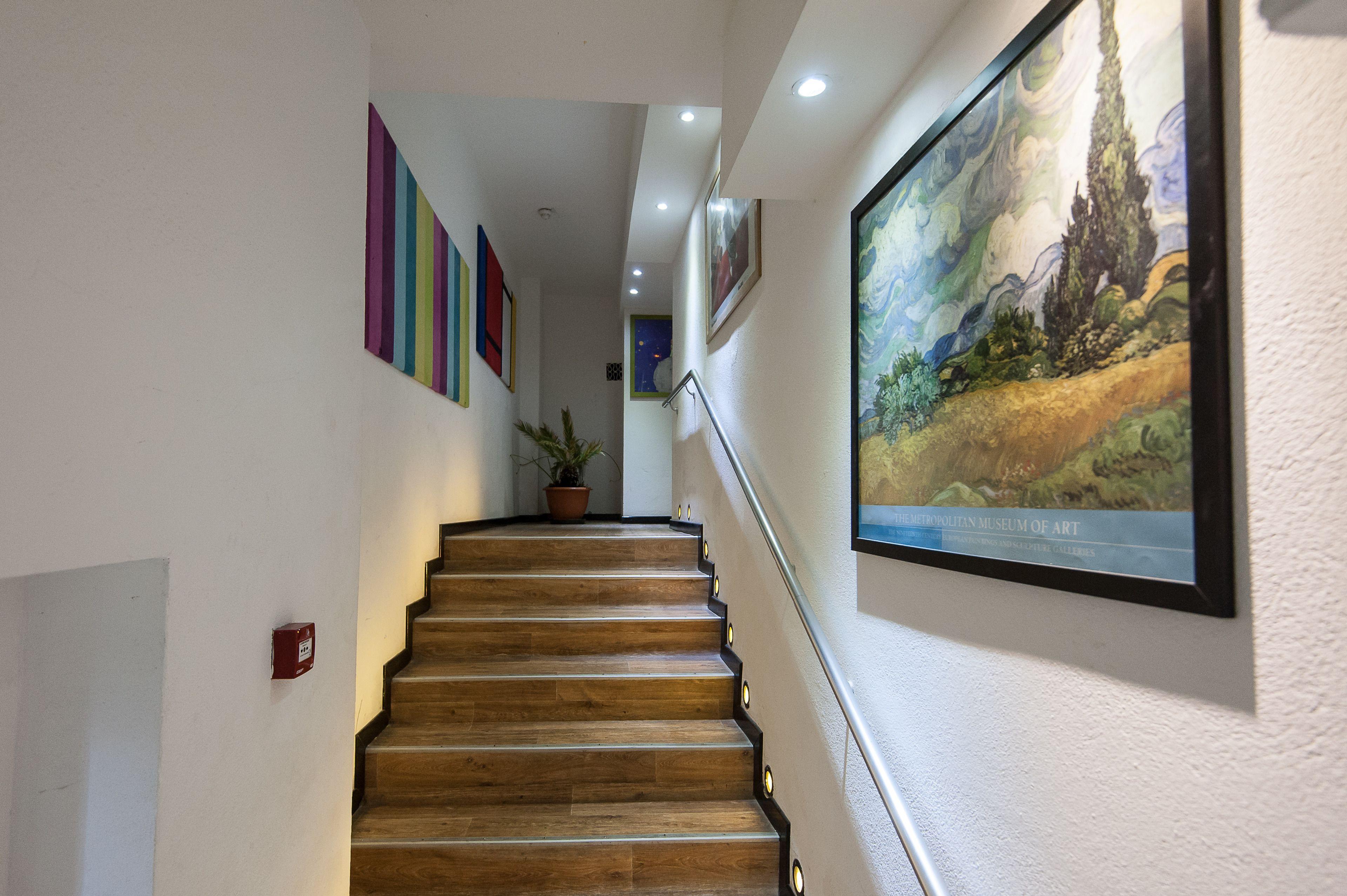 Hostel Saint Exupery
