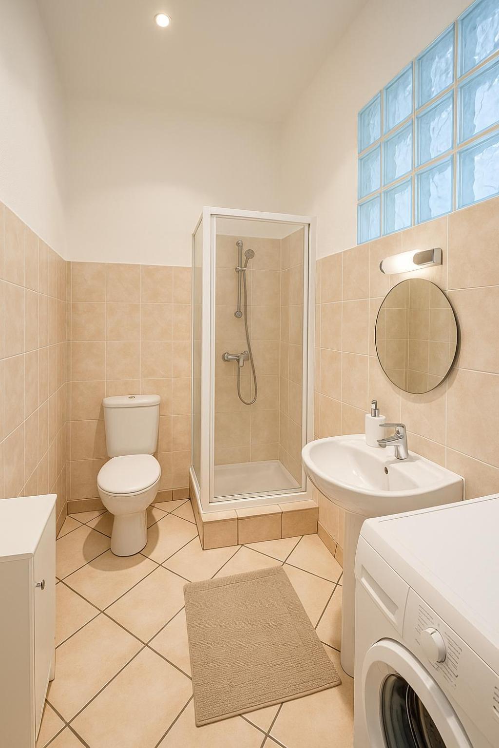 Apartment Charming & Roomy With Balcony Heart Of *