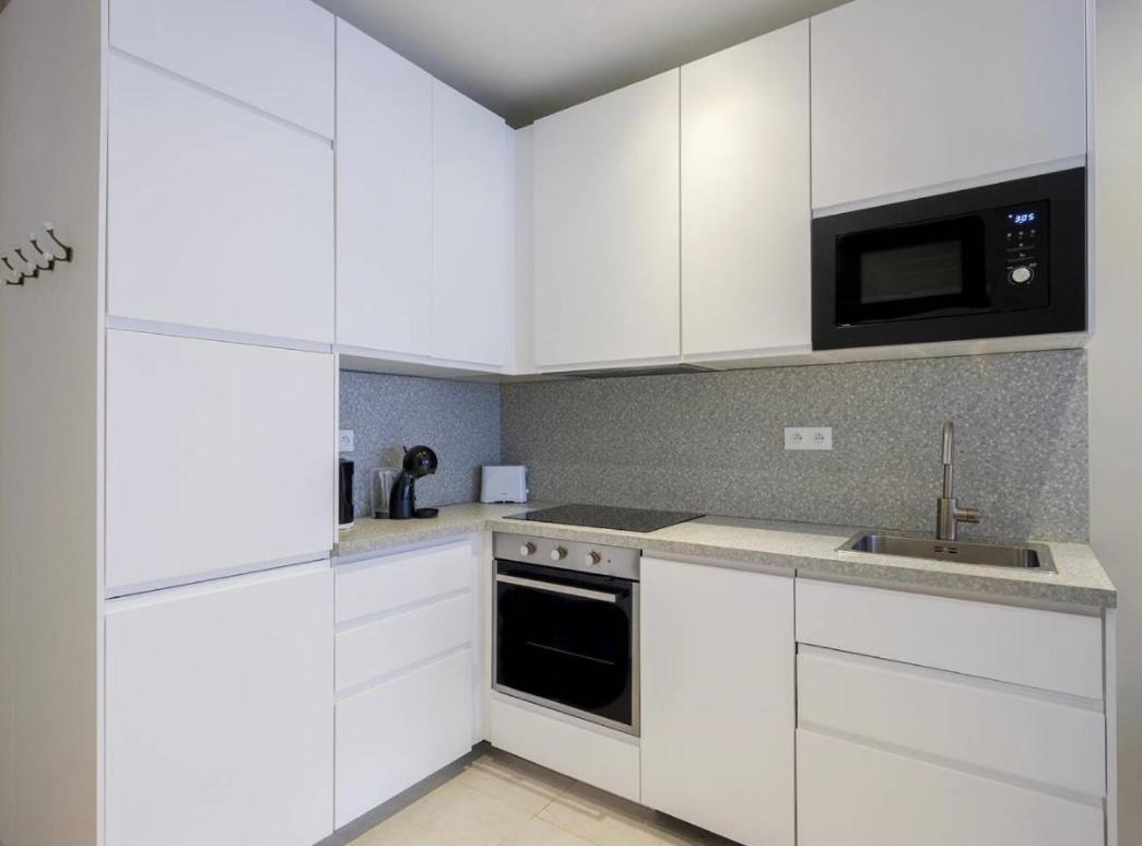 The Entire 2 Rooms, Balcony, Sea View