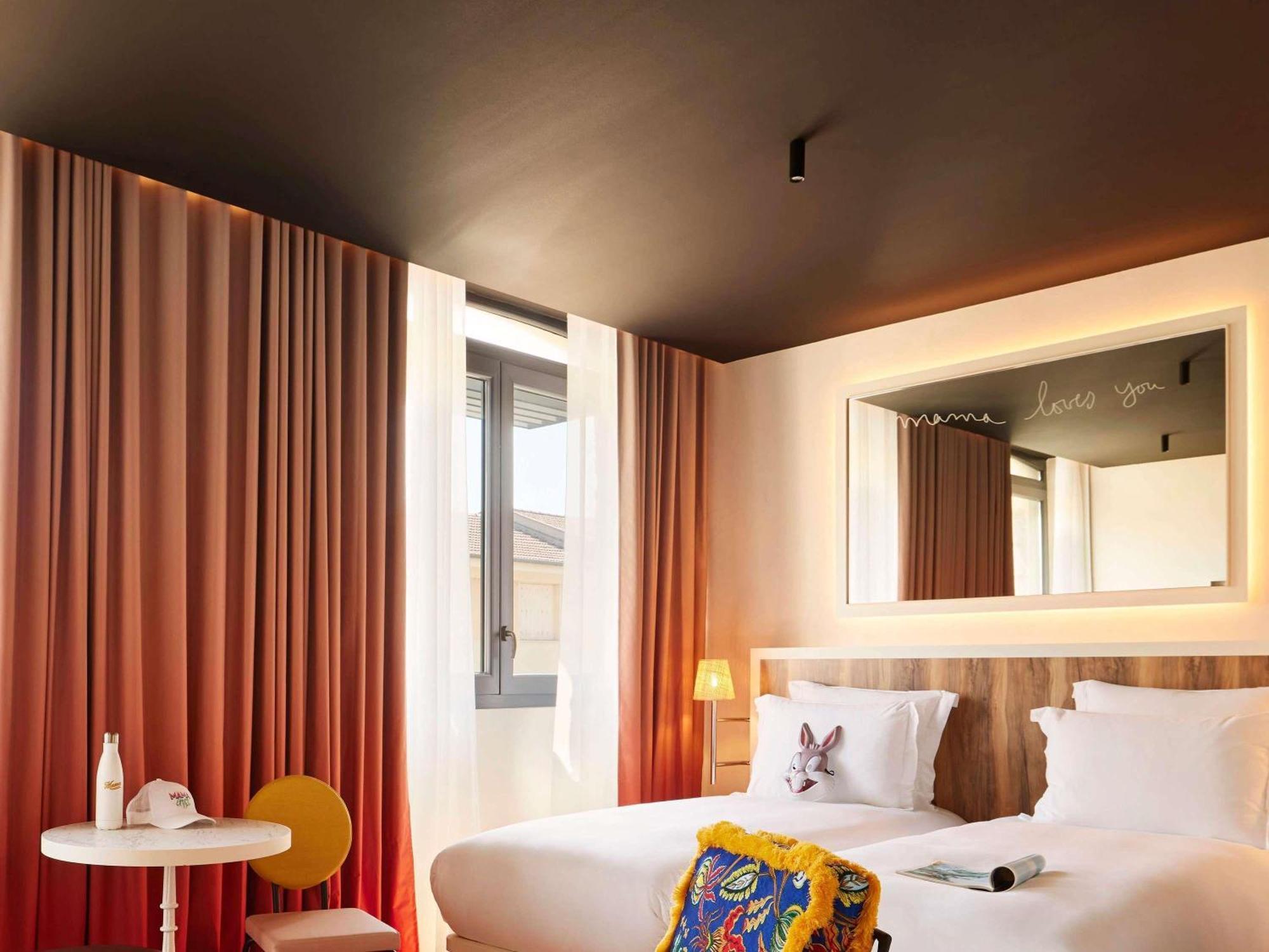 Hotel Mama Shelter 4*