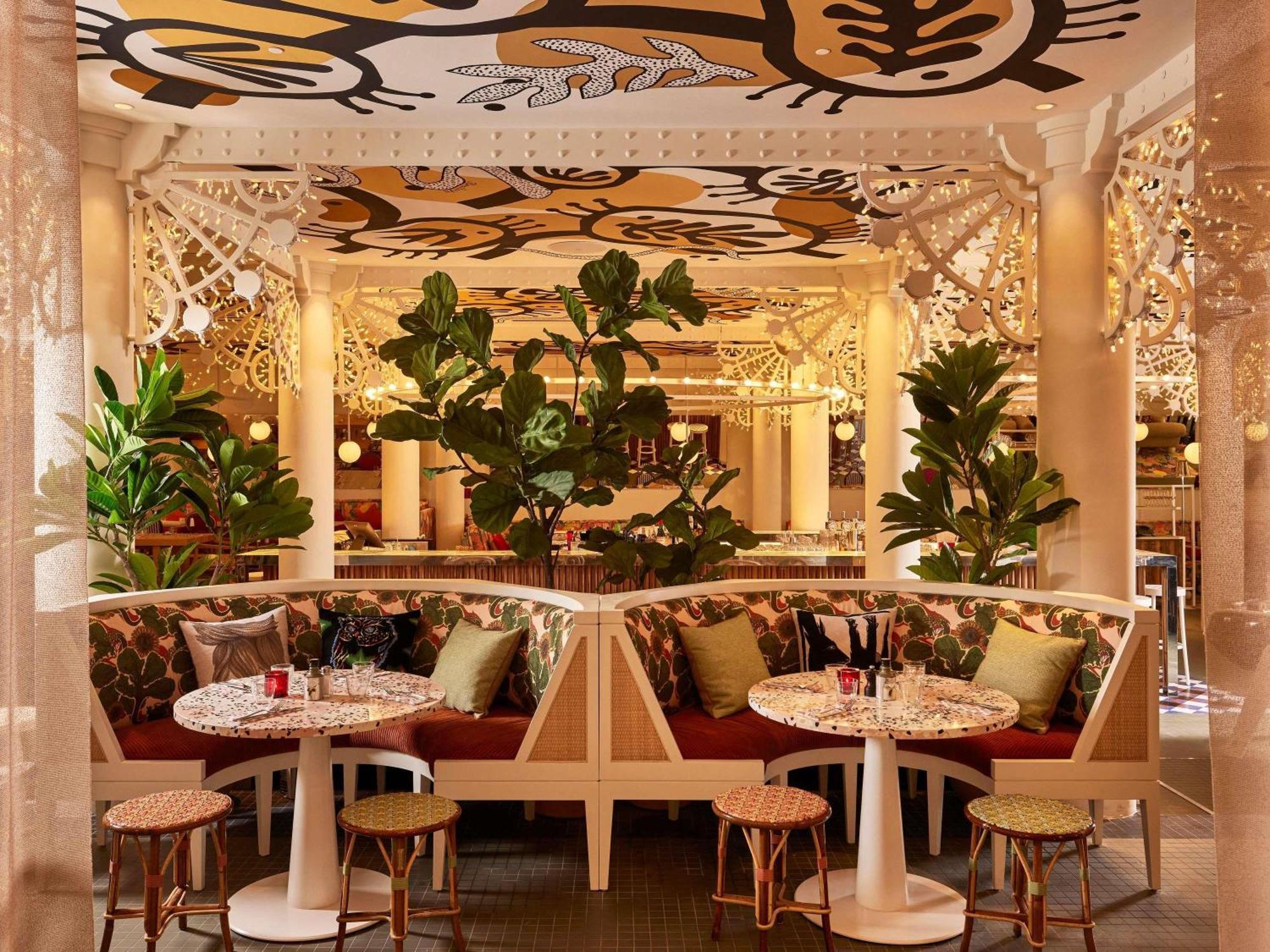 Hotel Mama Shelter 4*