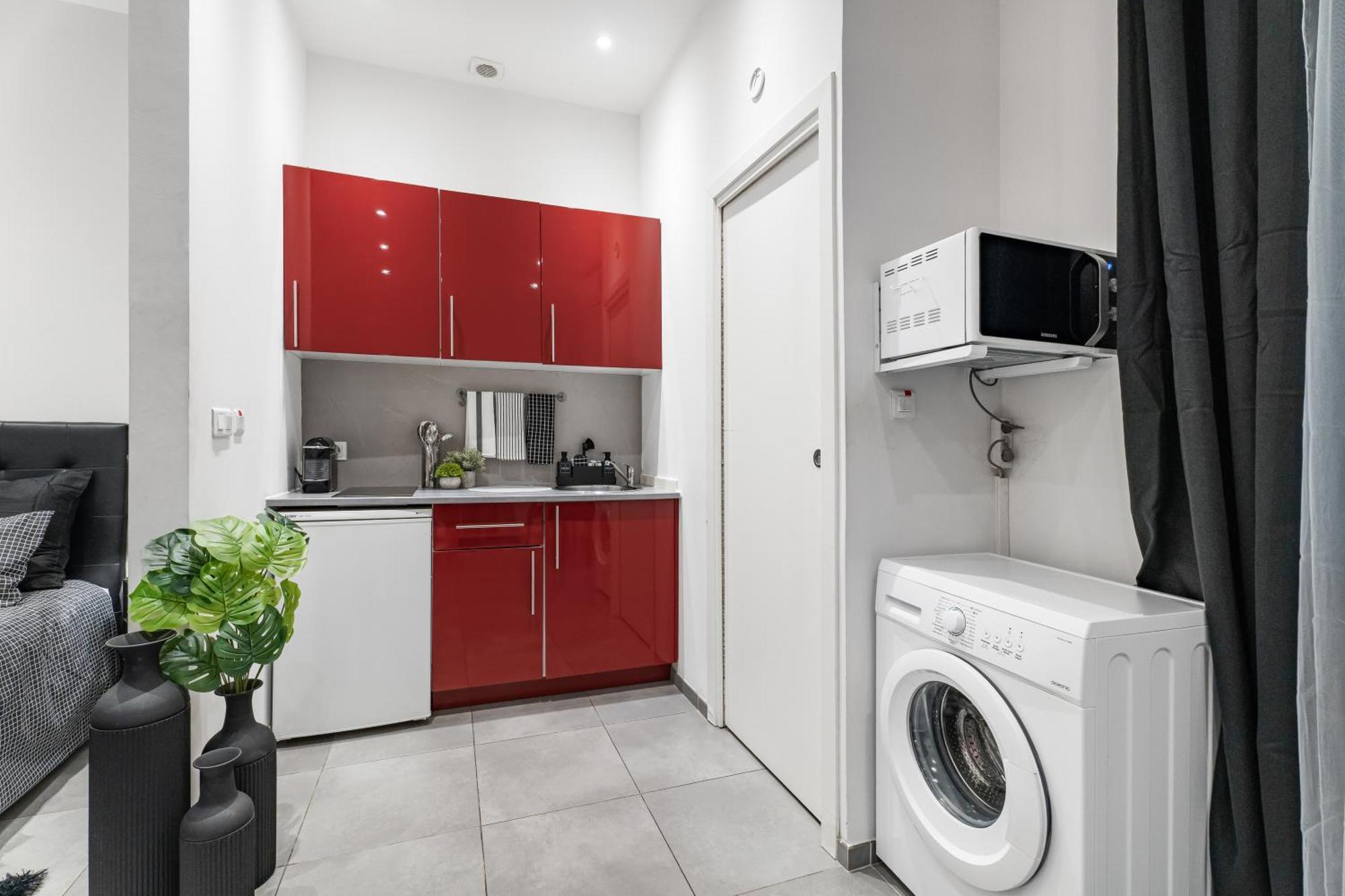 Renting - Gallo - New Modern Loft Old Town Massena Apartment Nice