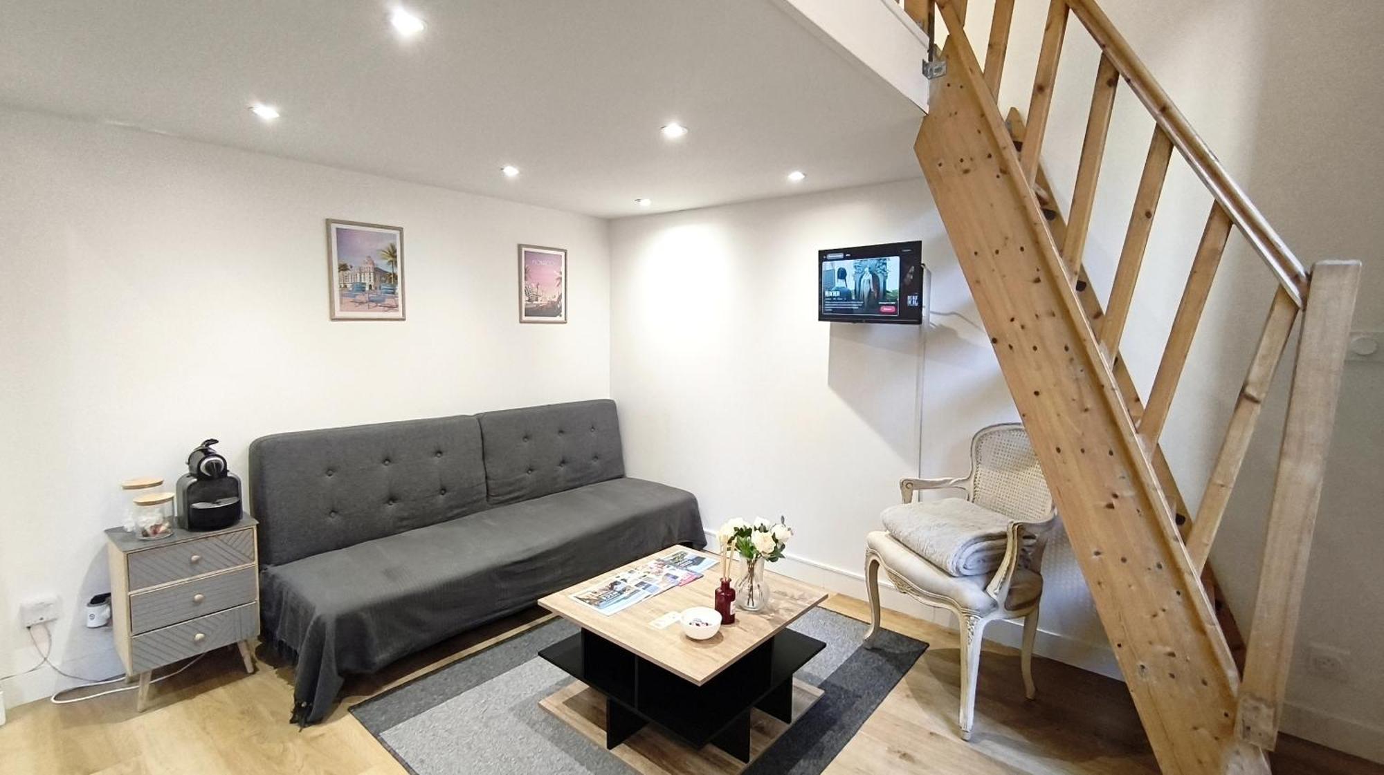 Port Et Vieux Direct From Airport By Tramway Apartment Nice